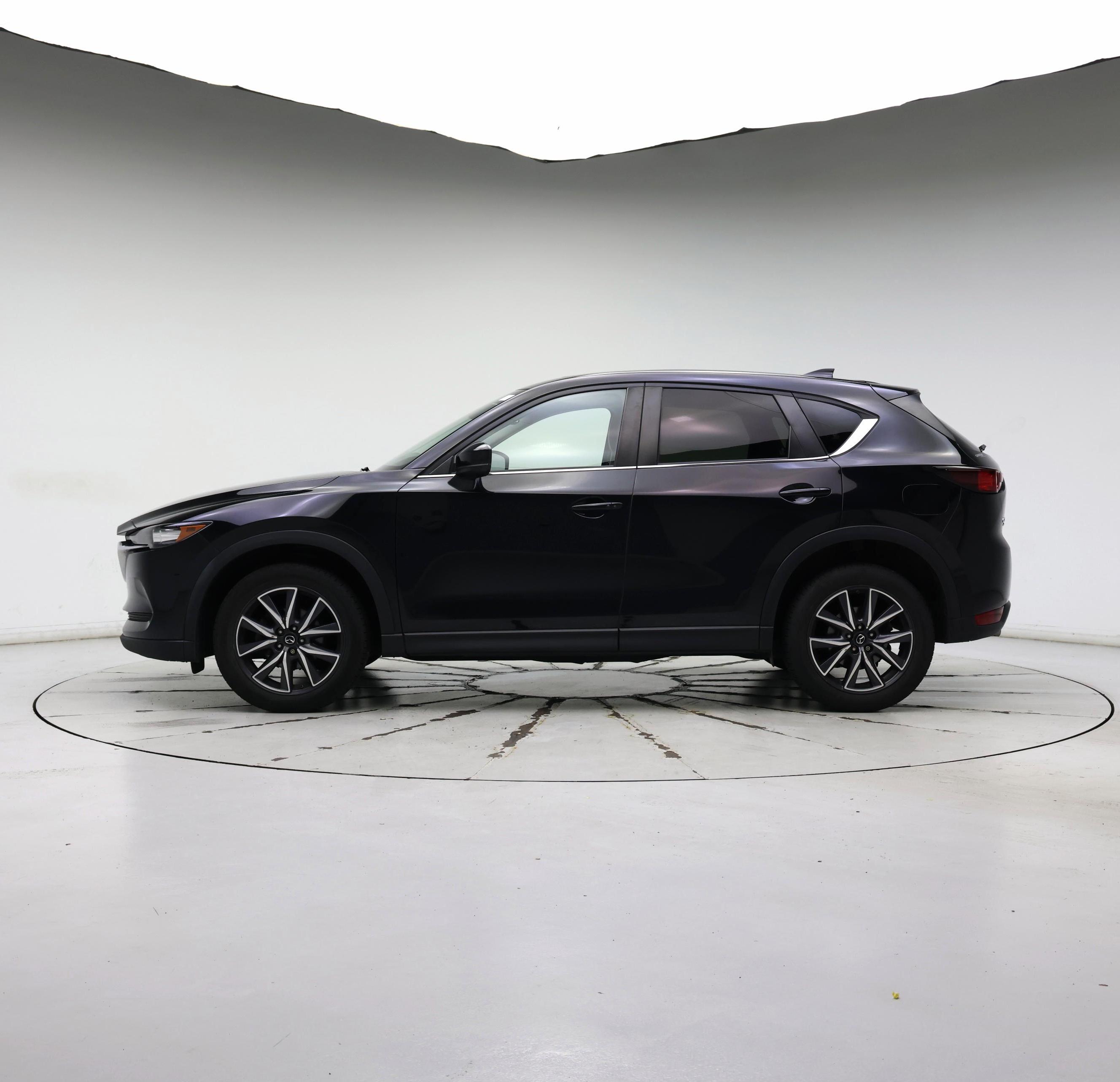 Thumbnail: 2018 Mazda CX-5 - 3
