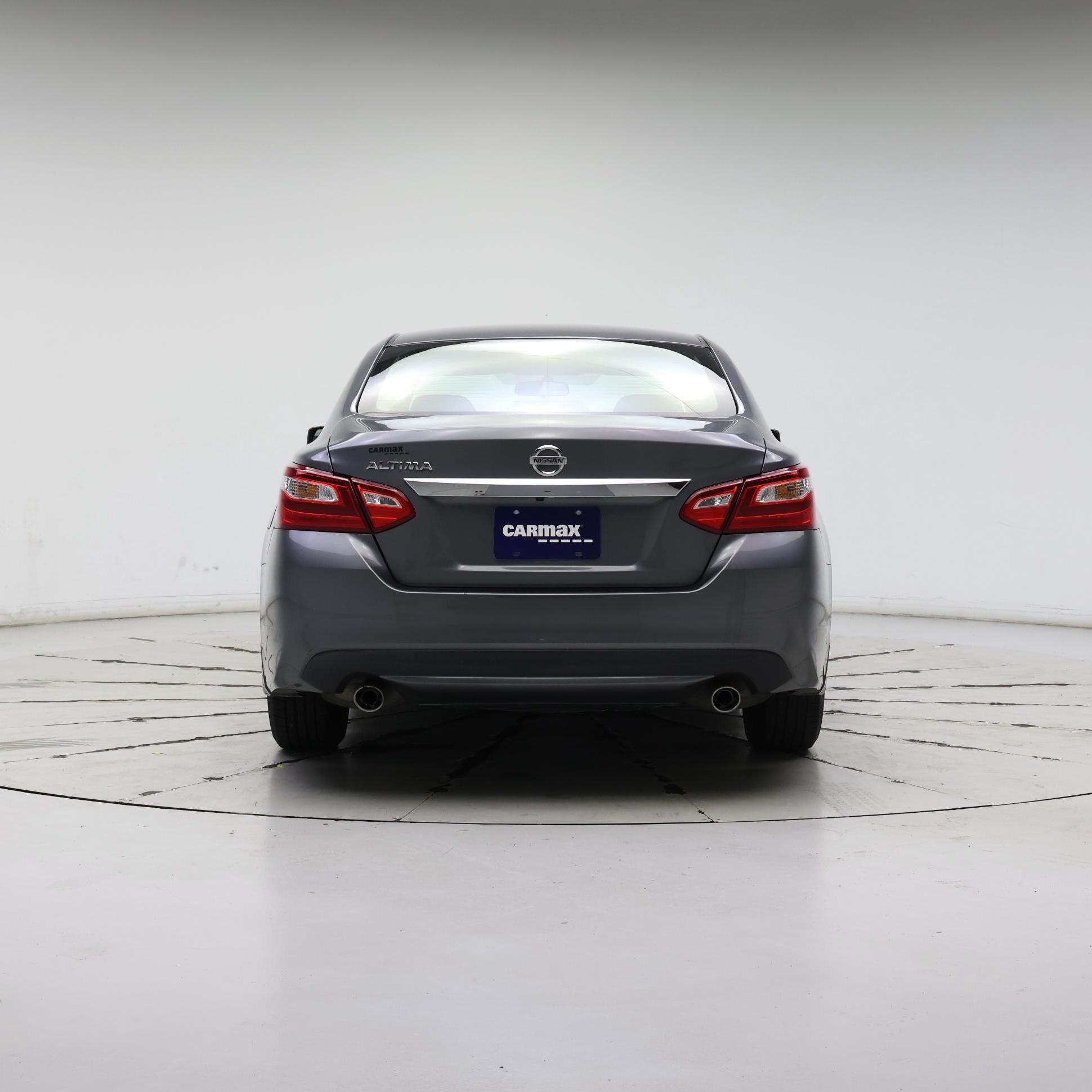 Thumbnail: 2017 Nissan Altima - 6