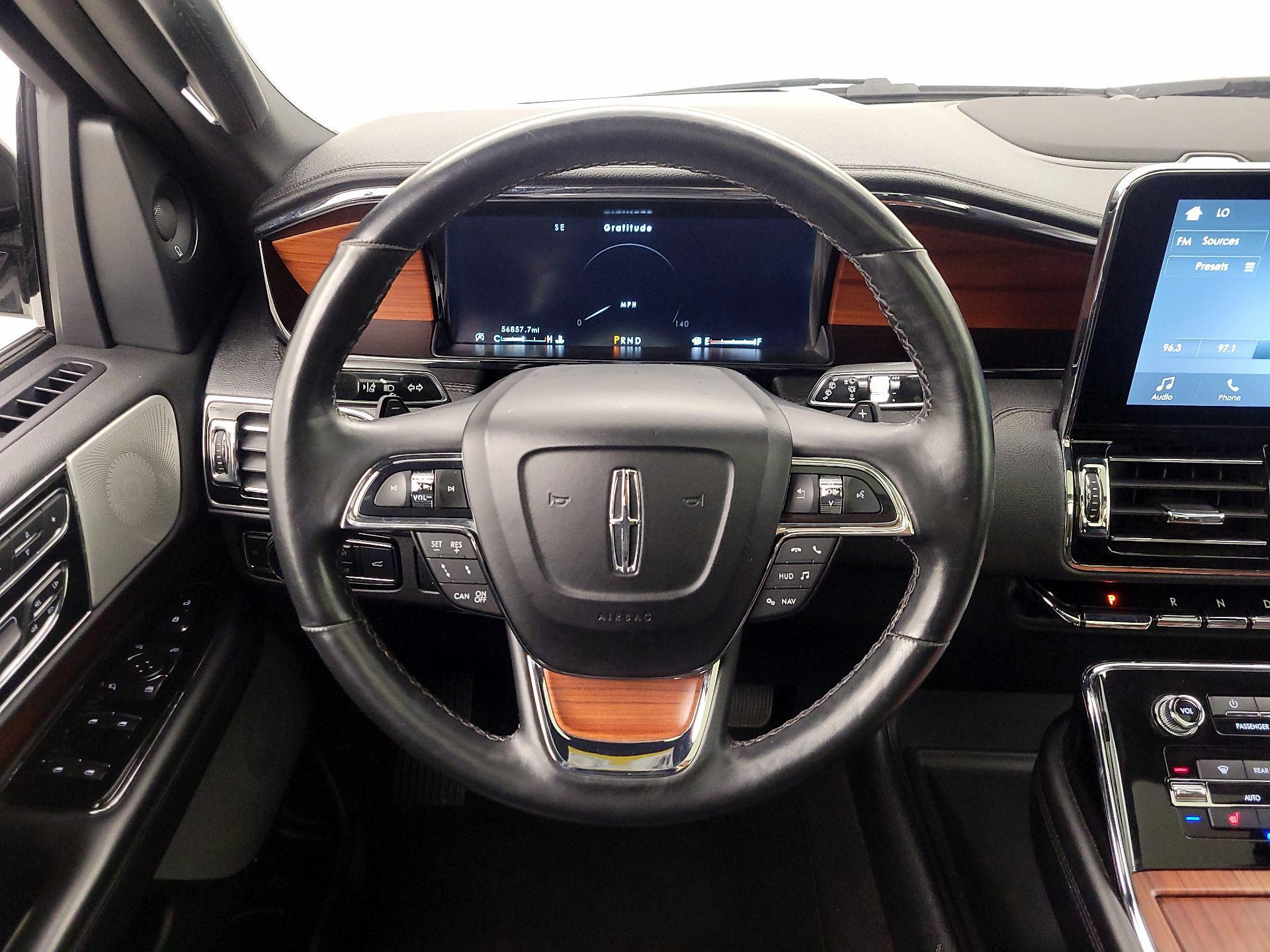 Thumbnail: 2019 Lincoln Navigator - 10