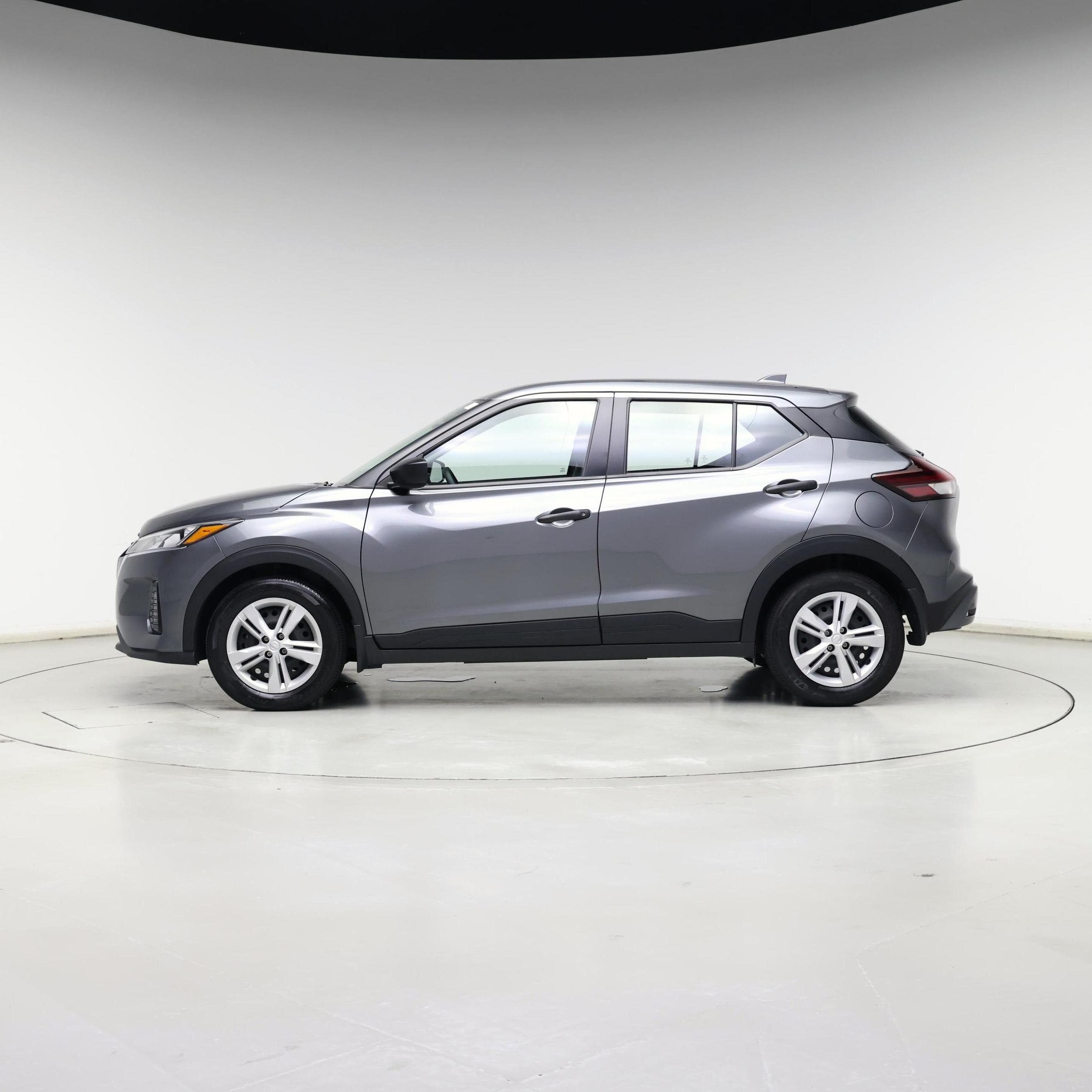 Thumbnail: 2024 Nissan Kicks - 3