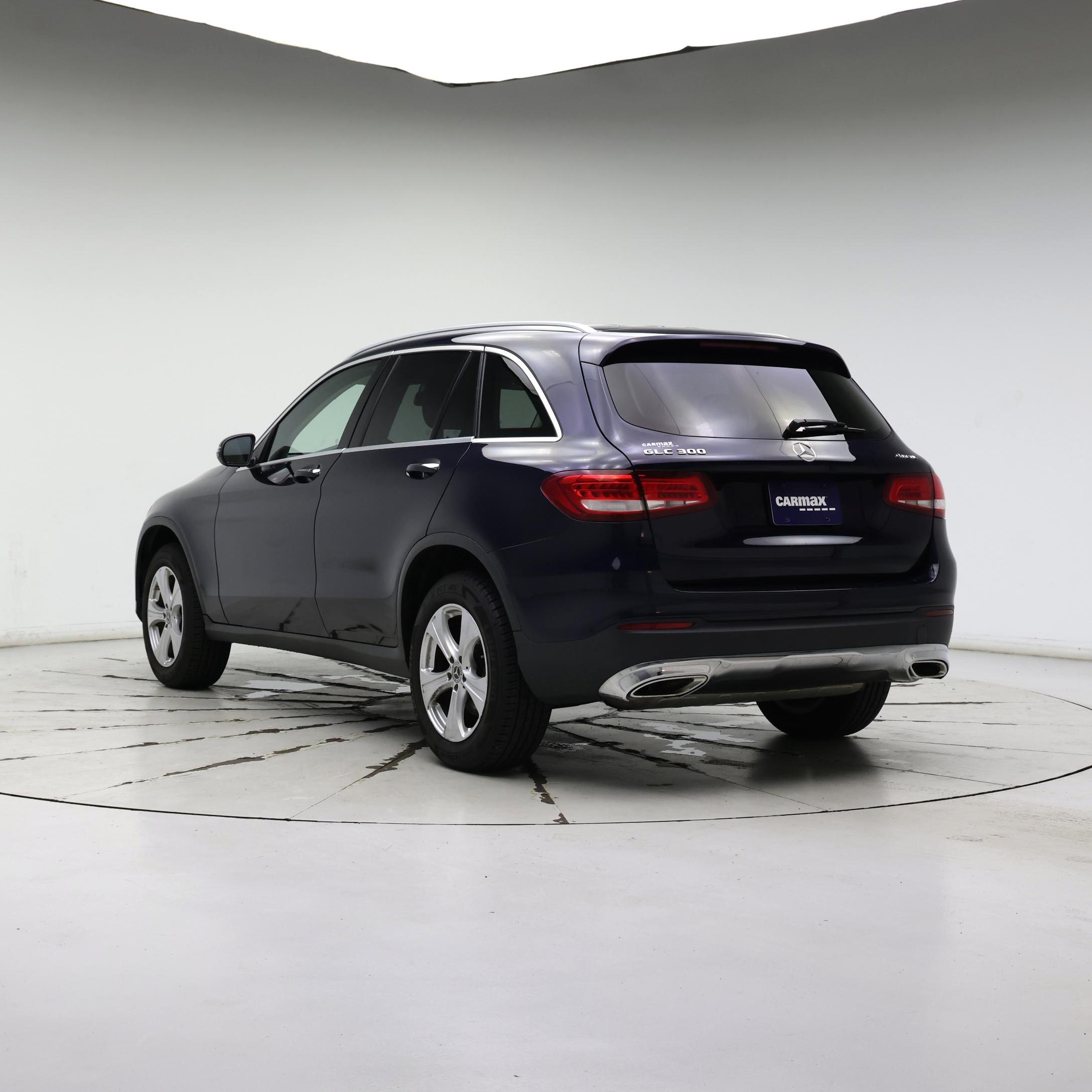 Thumbnail: 2017 Mercedes-Benz GLC - 2