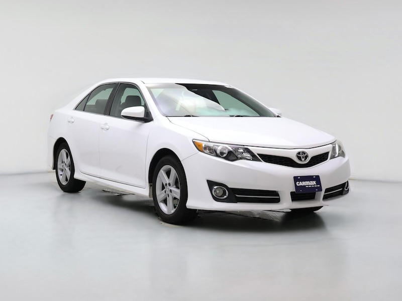 2014 Toyota Camry SE -
                  Glencoe, IL