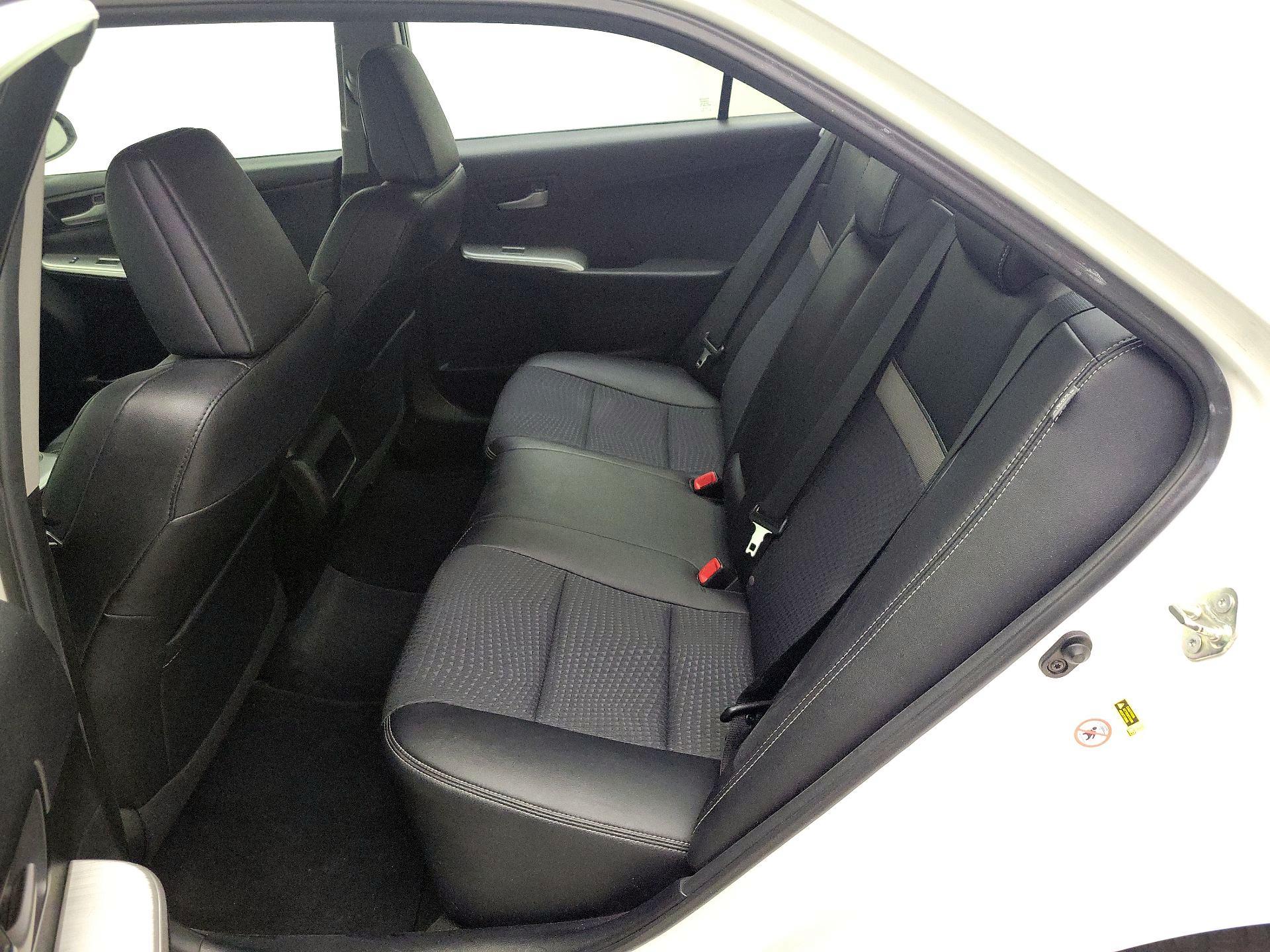 Thumbnail: 2014 Toyota Camry - 19