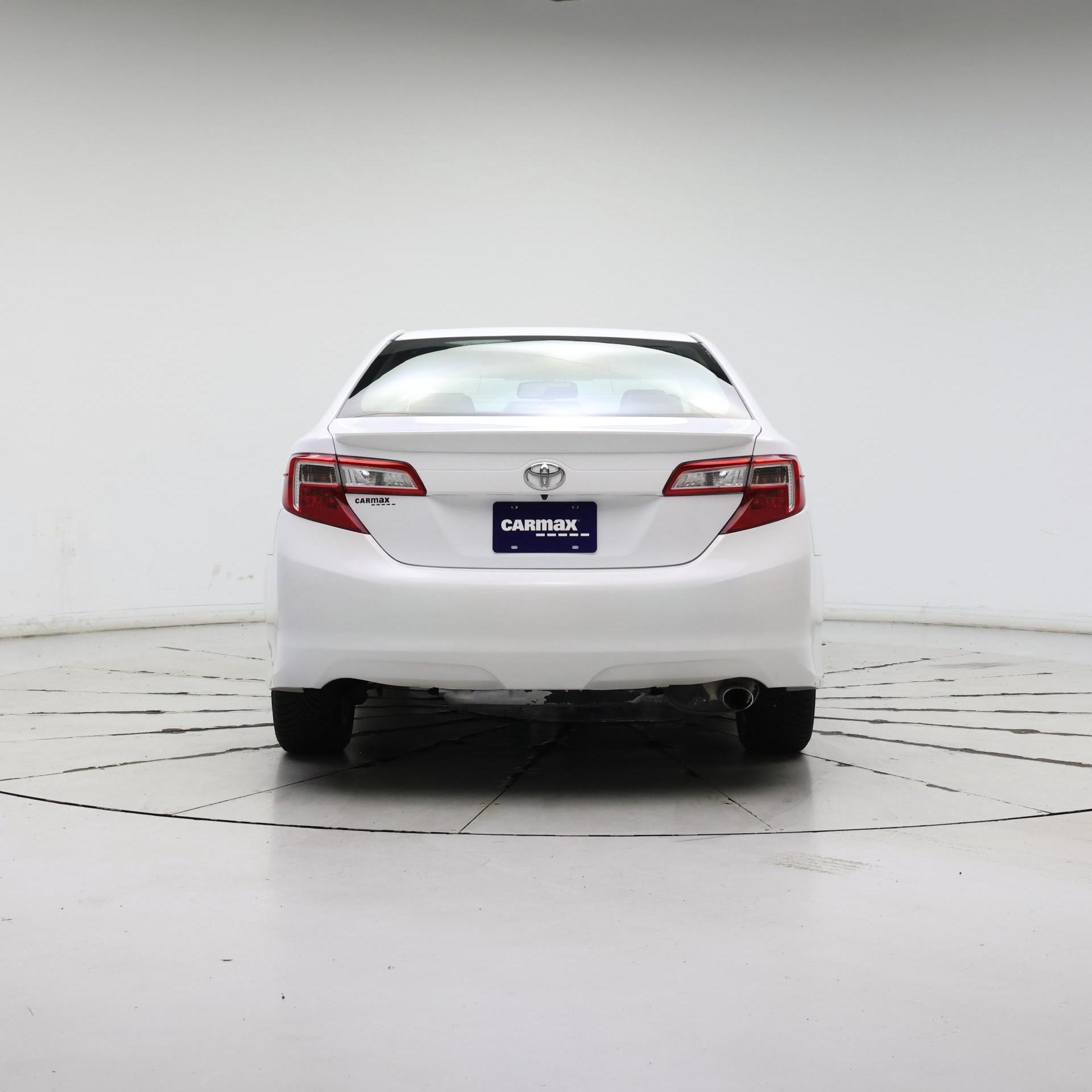Thumbnail: 2014 Toyota Camry - 6