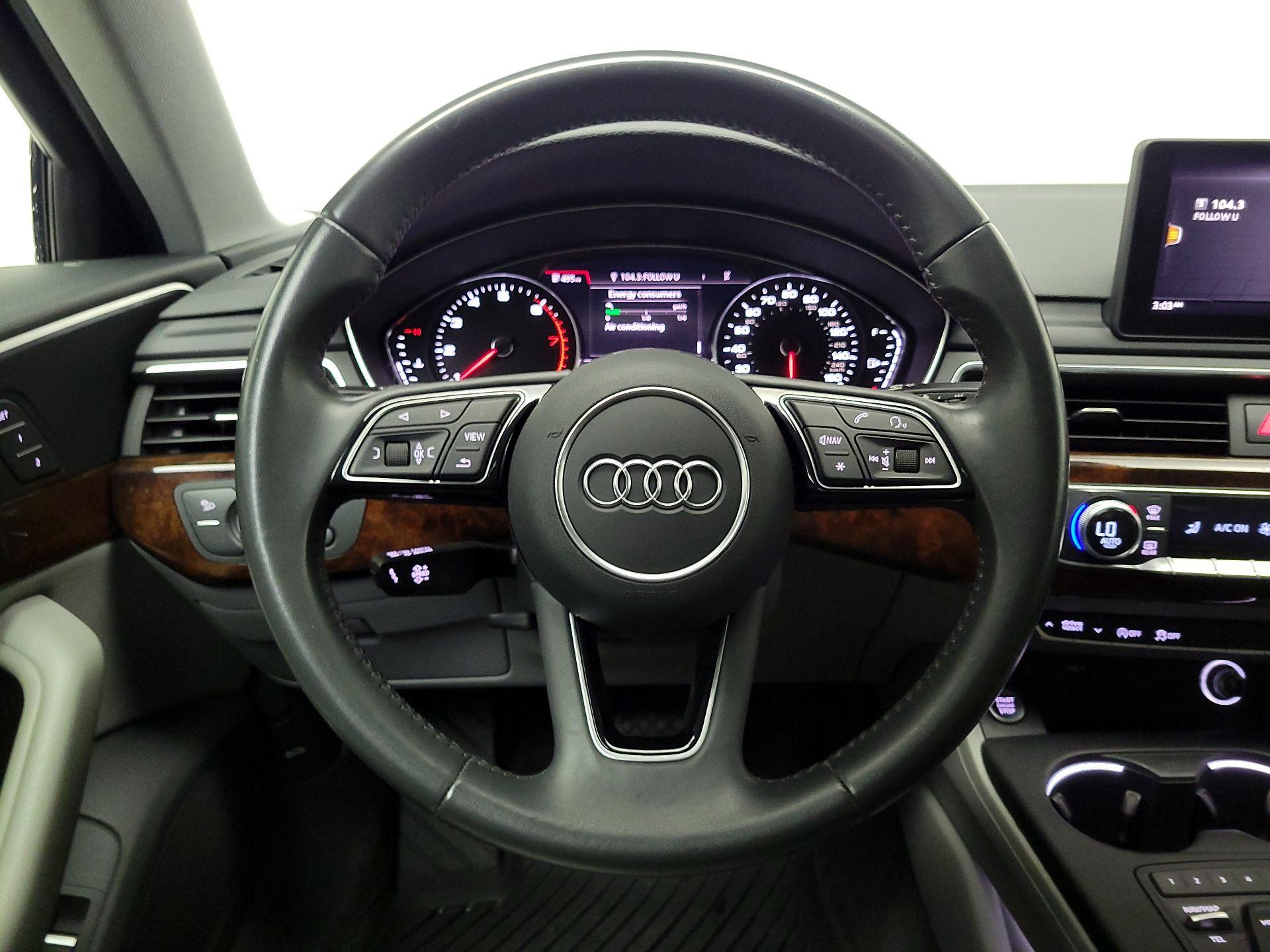 Thumbnail: 2019 Audi A4 - 10