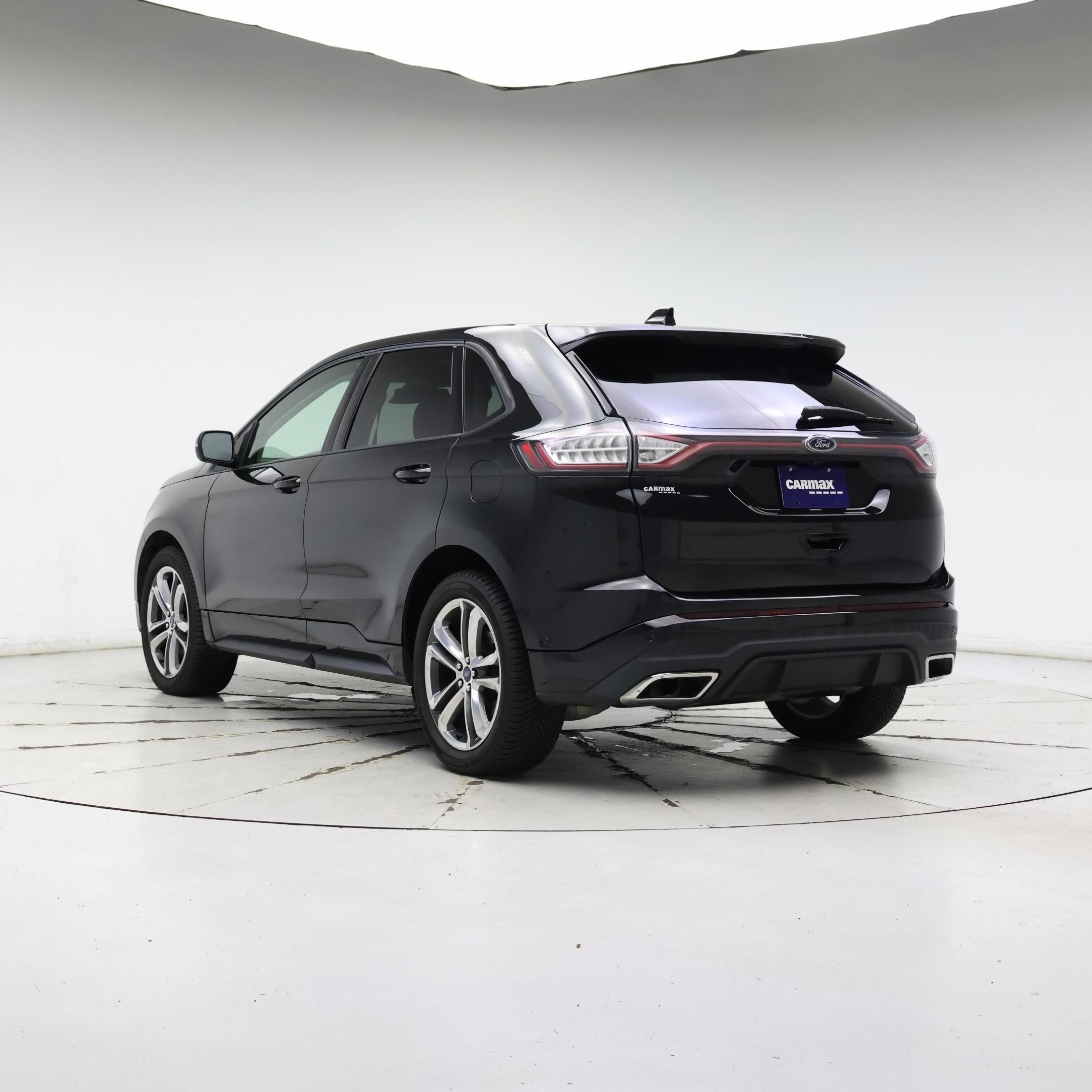 Thumbnail: 2015 Ford Edge - 2