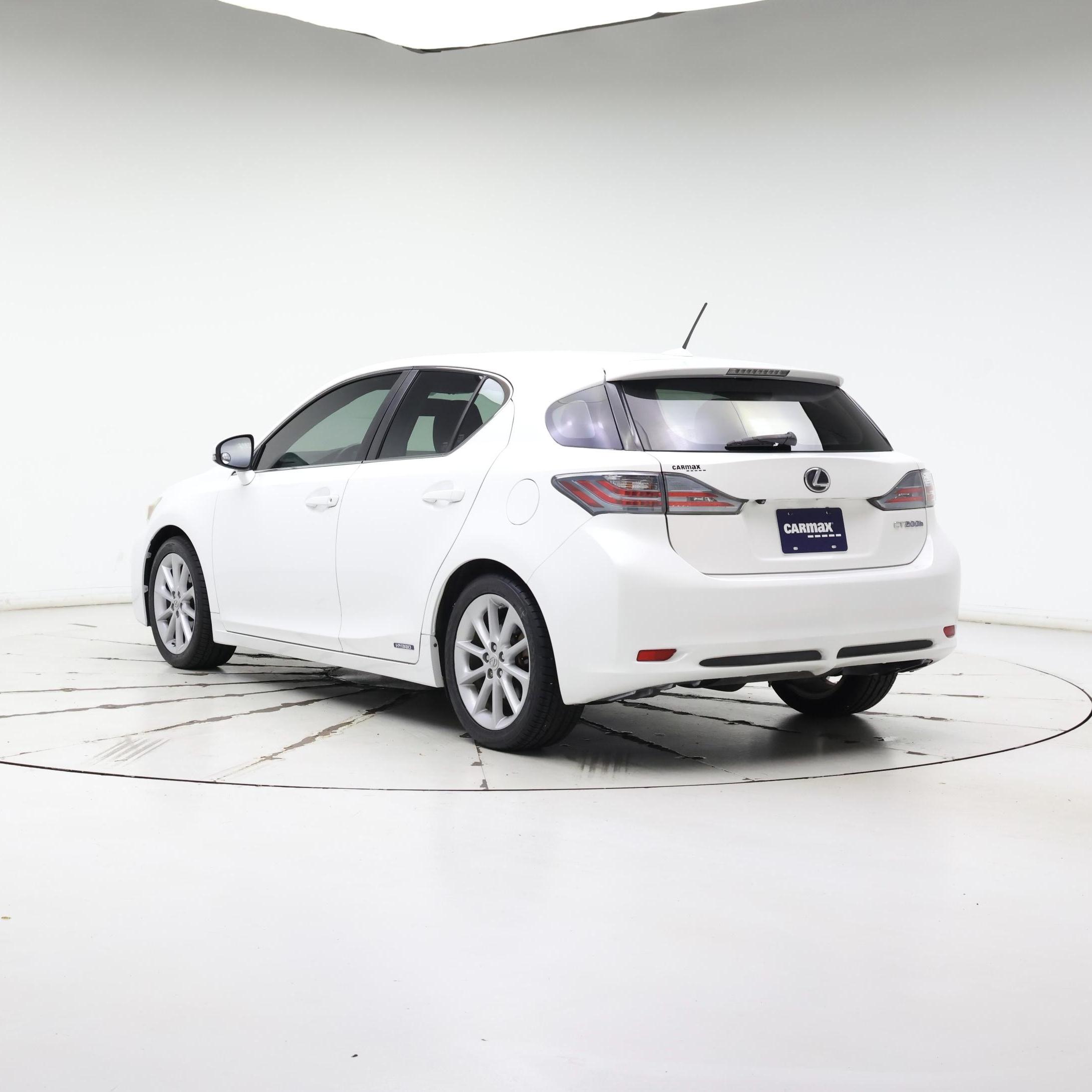 Thumbnail: 2013 Lexus CT - 2