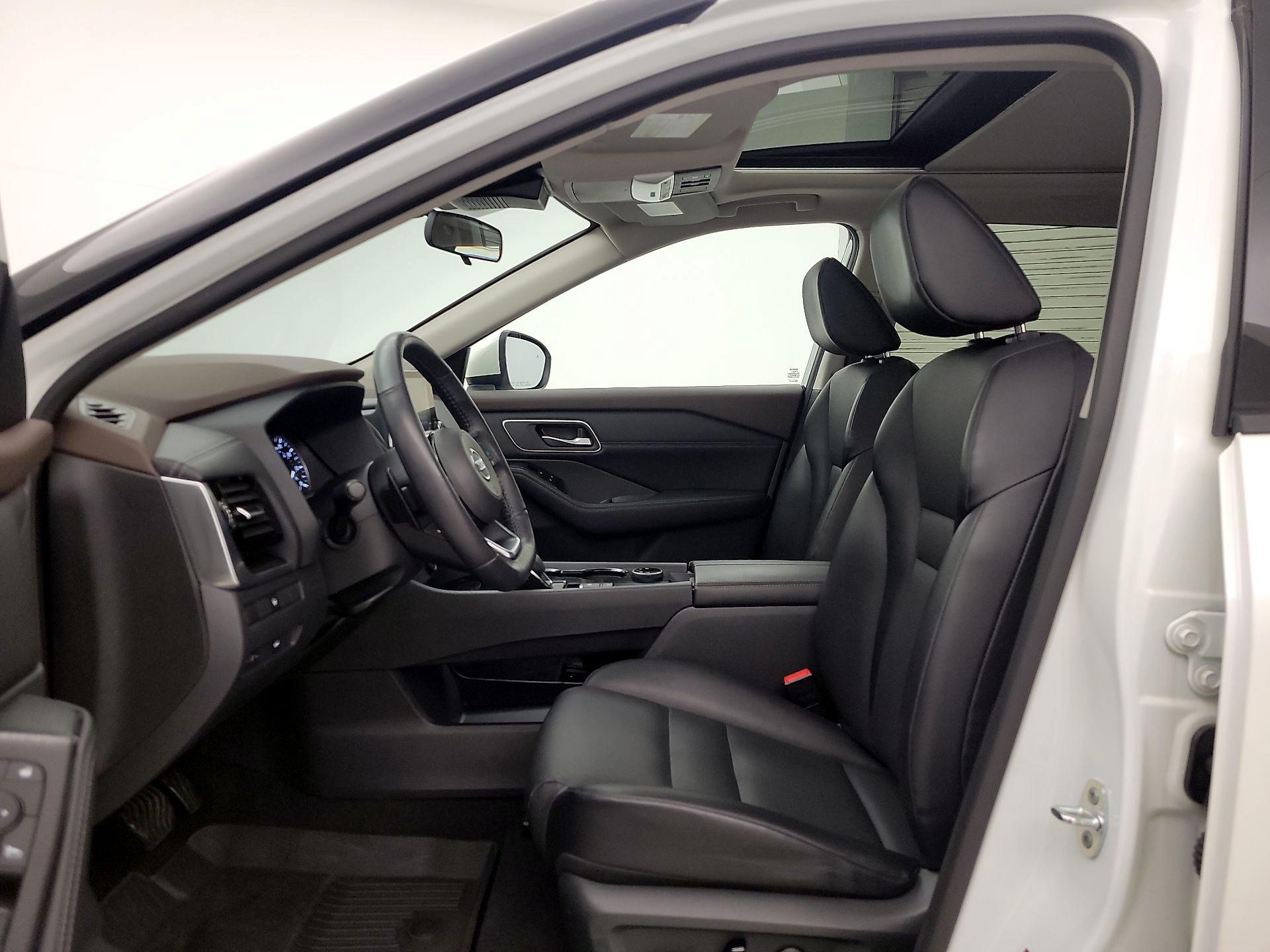 Thumbnail: 2021 Nissan Rogue - 19