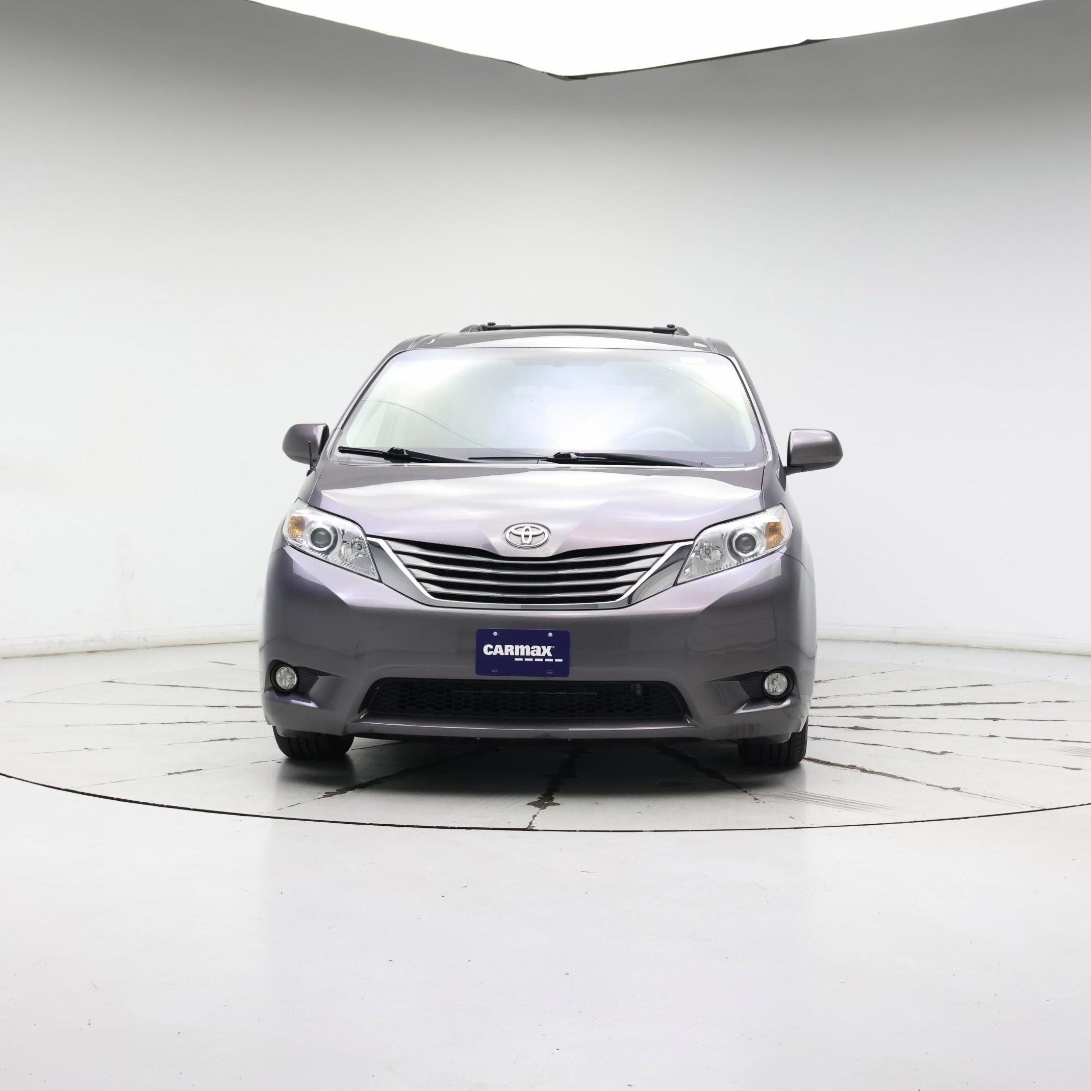 Thumbnail: 2014 Toyota Sienna - 5