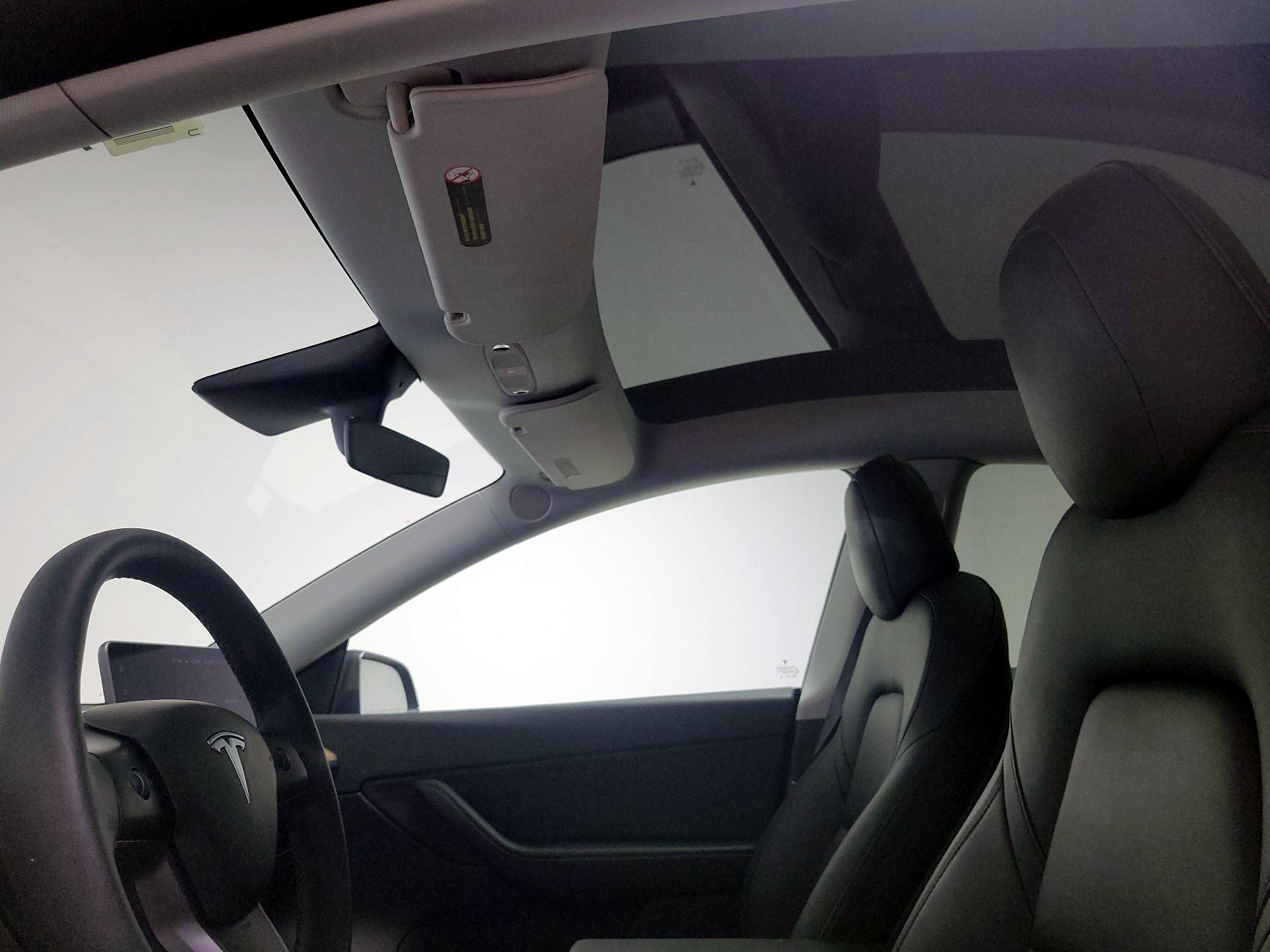 Thumbnail: 2021 Tesla Model Y - 18