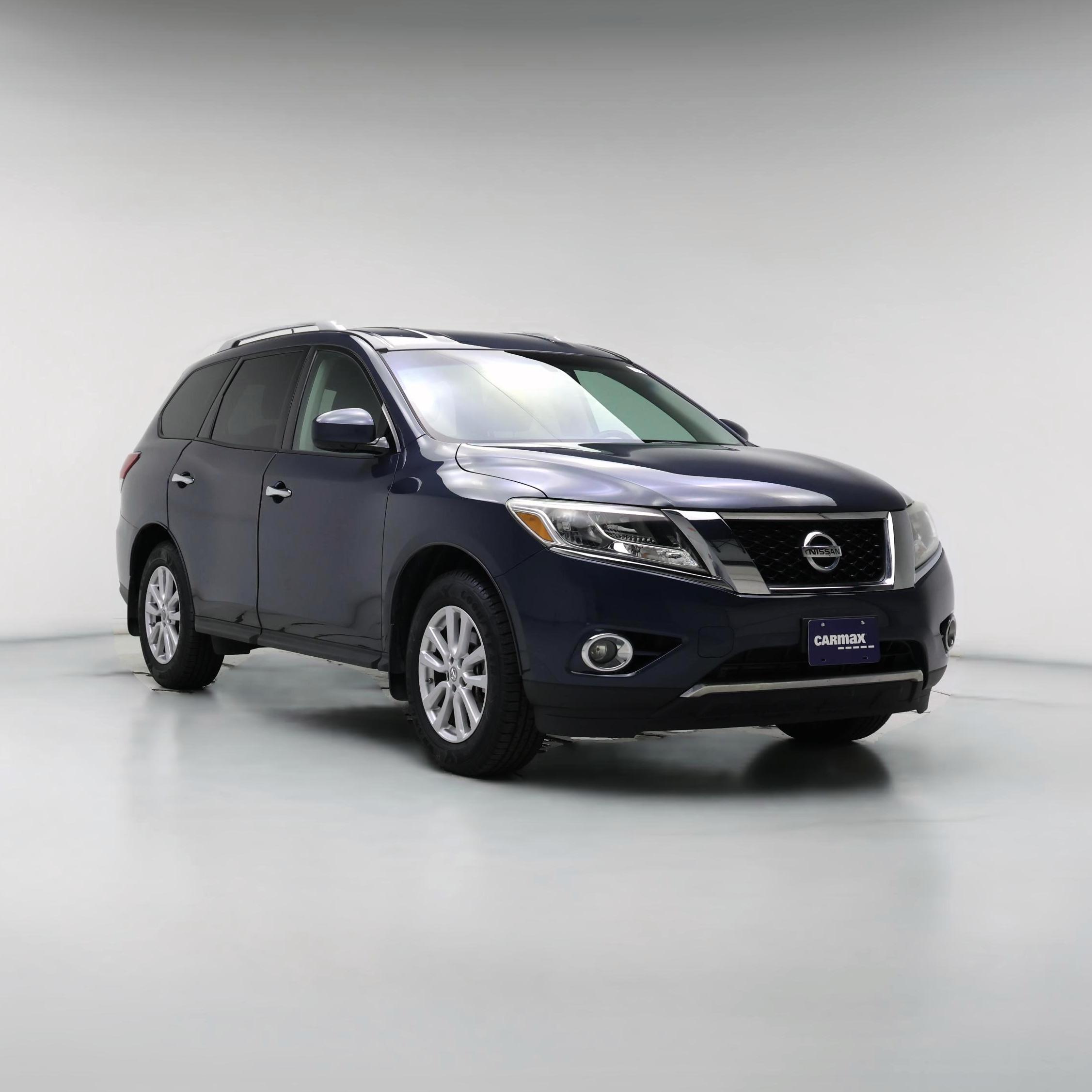 Thumbnail: 2016 Nissan Pathfinder - 1