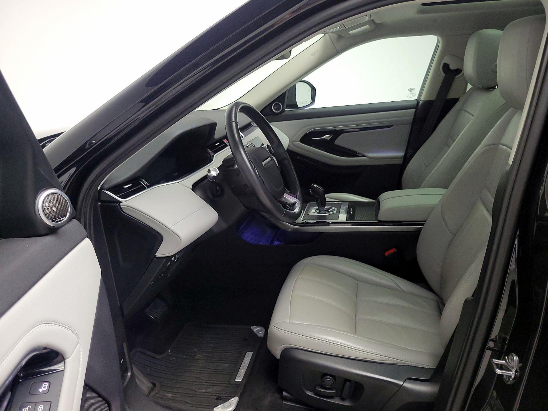 Thumbnail: 2020 Land Rover Range Rover Evoque - 11