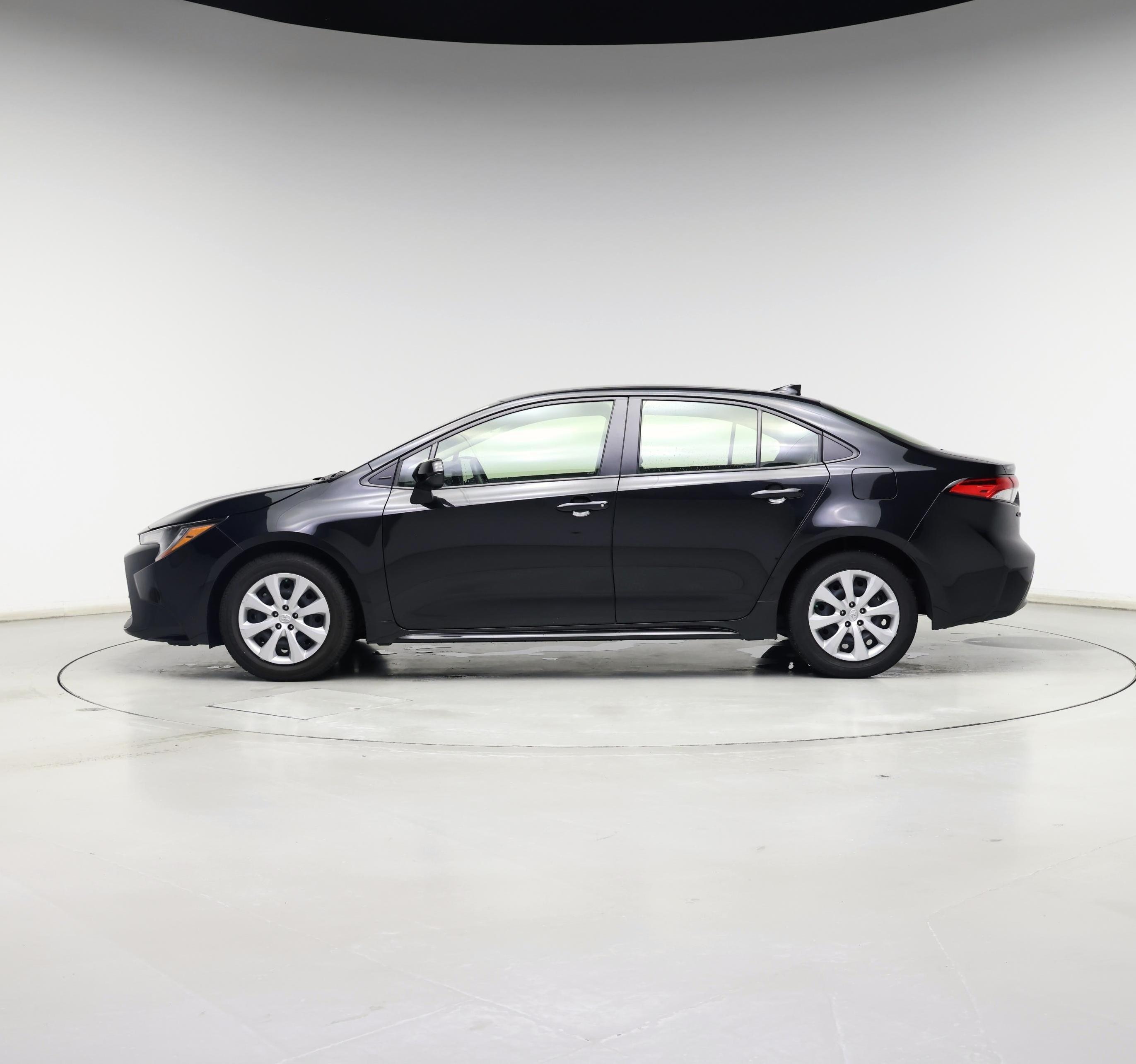 Thumbnail: 2022 Toyota Corolla - 3