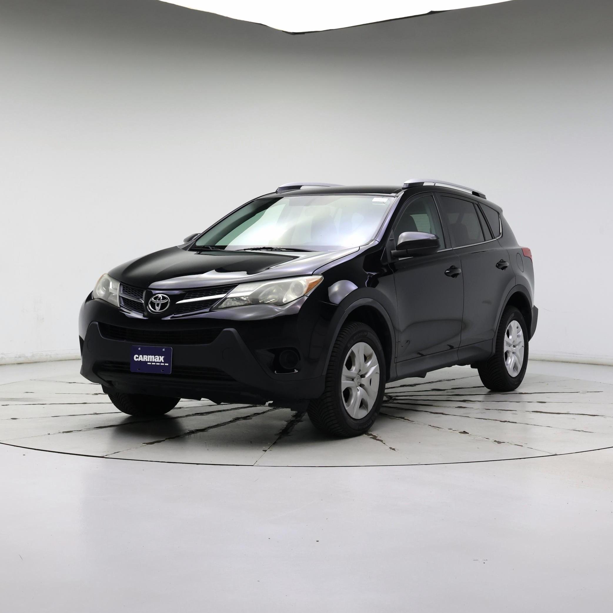 Thumbnail: 2015 Toyota RAV4 - 4