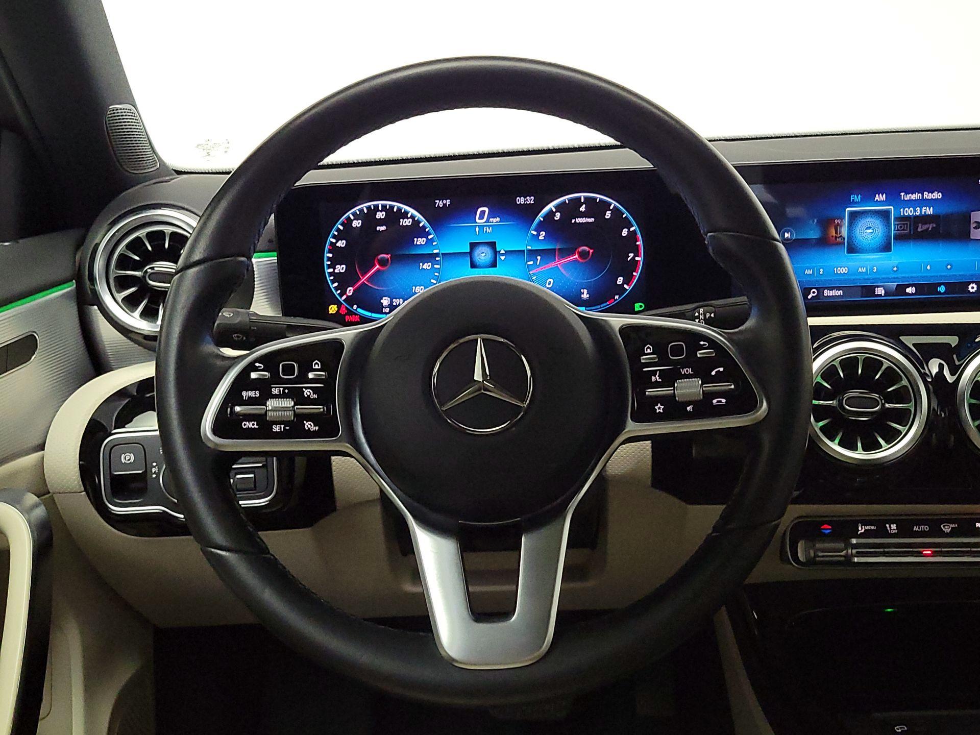 Thumbnail: 2022 Mercedes-Benz A-Class - 10