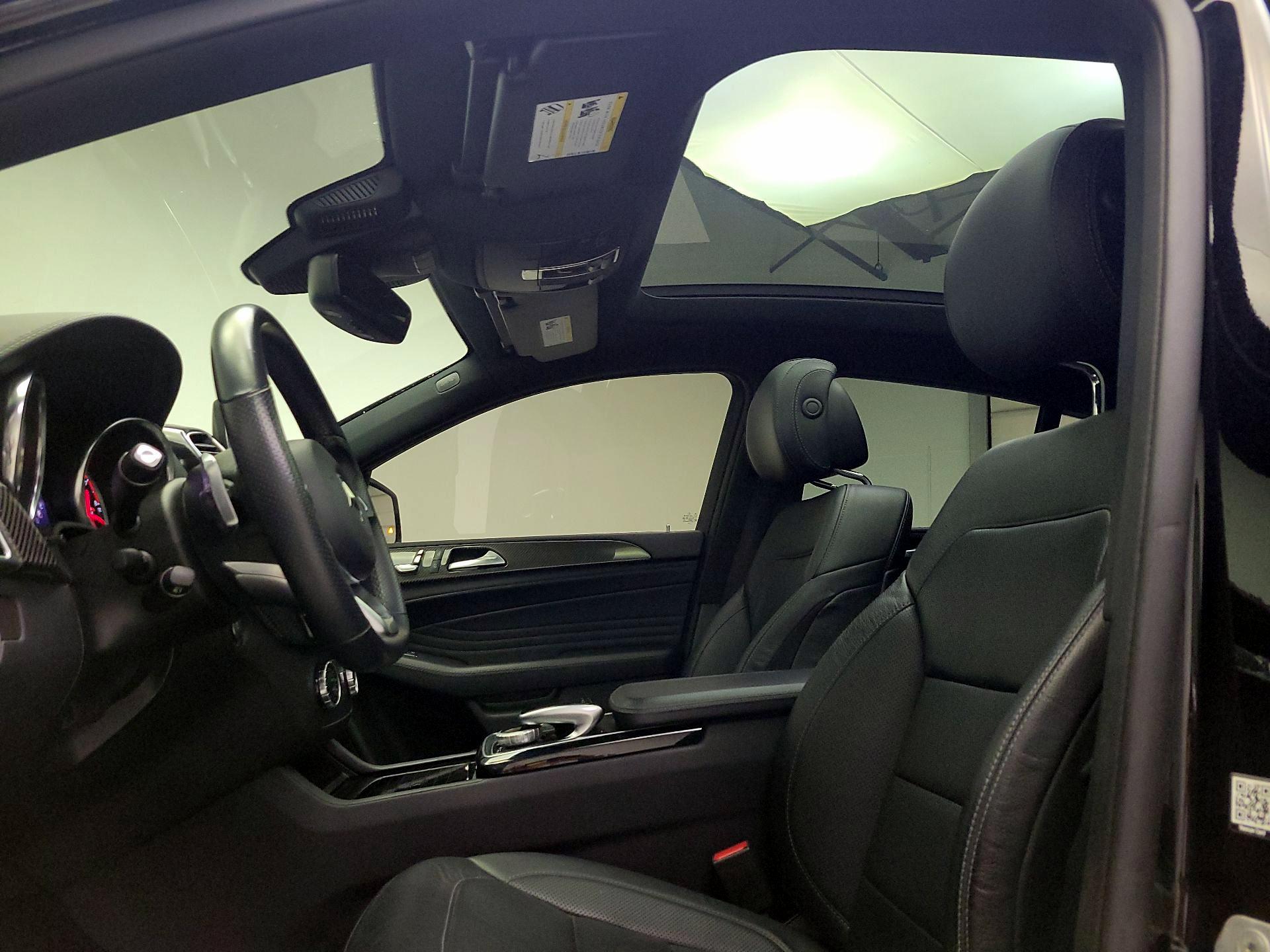 Thumbnail: 2018 Mercedes-Benz GLE - 20
