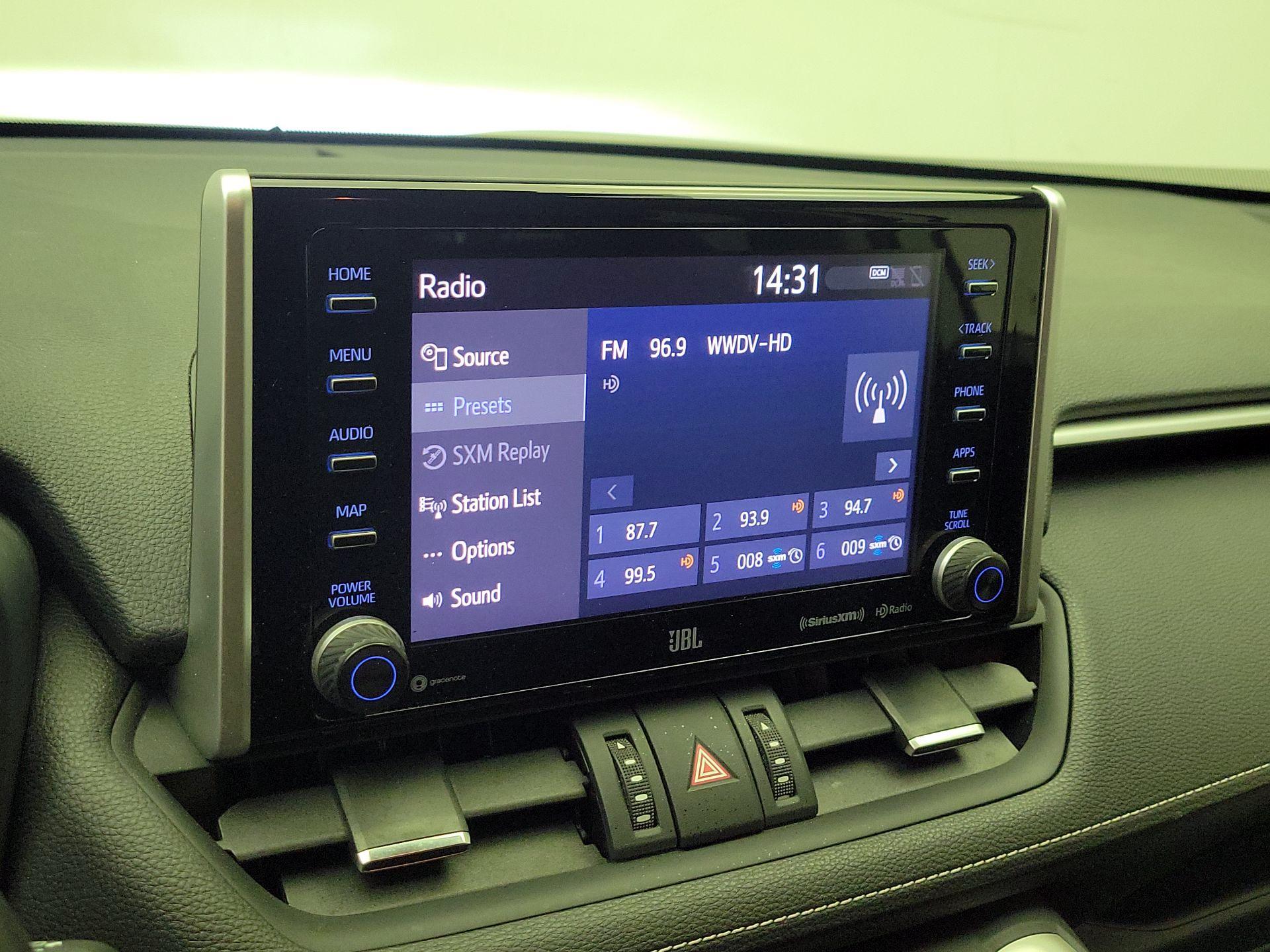 Thumbnail: 2019 Toyota RAV4 - 16