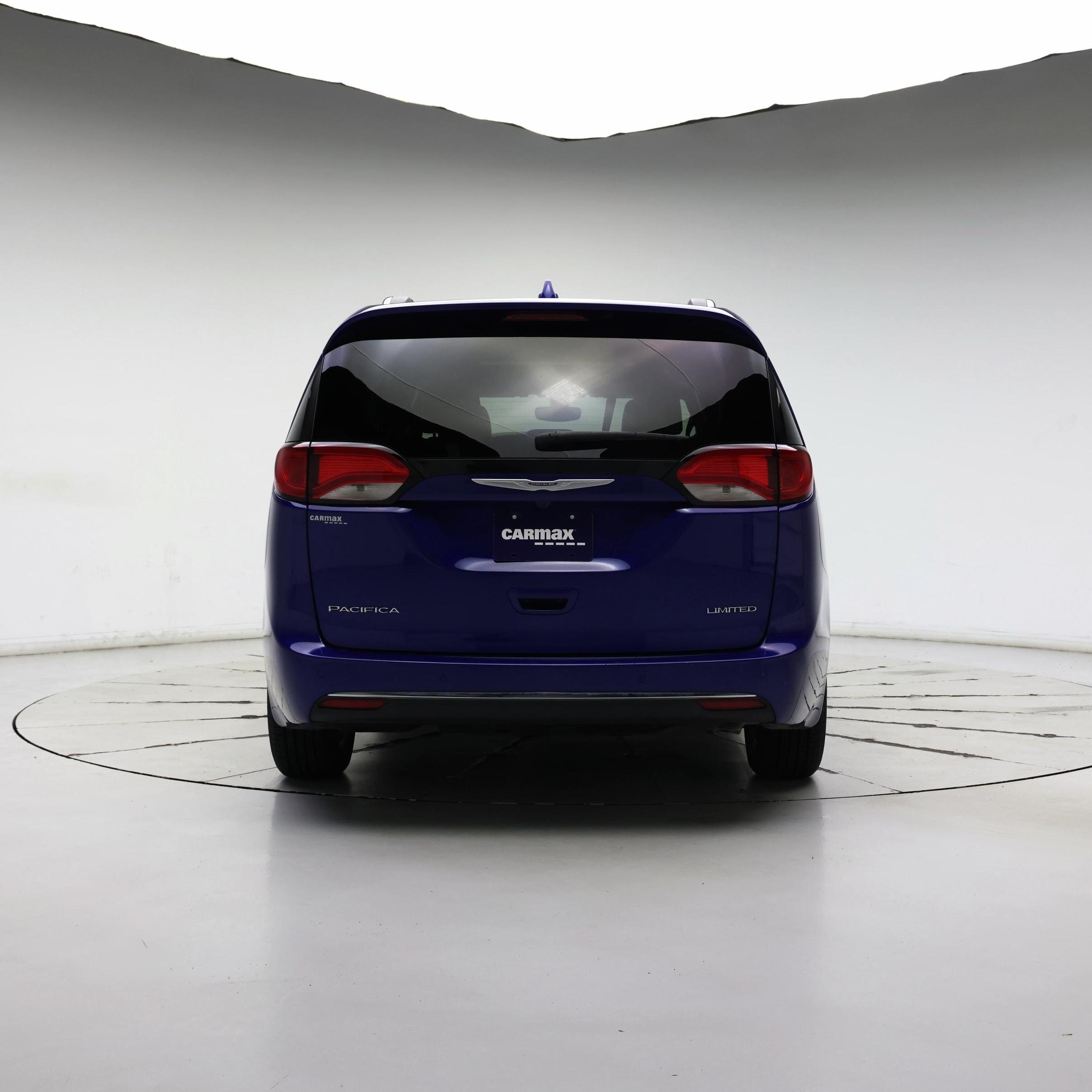 Thumbnail: 2020 Chrysler Pacifica - 6