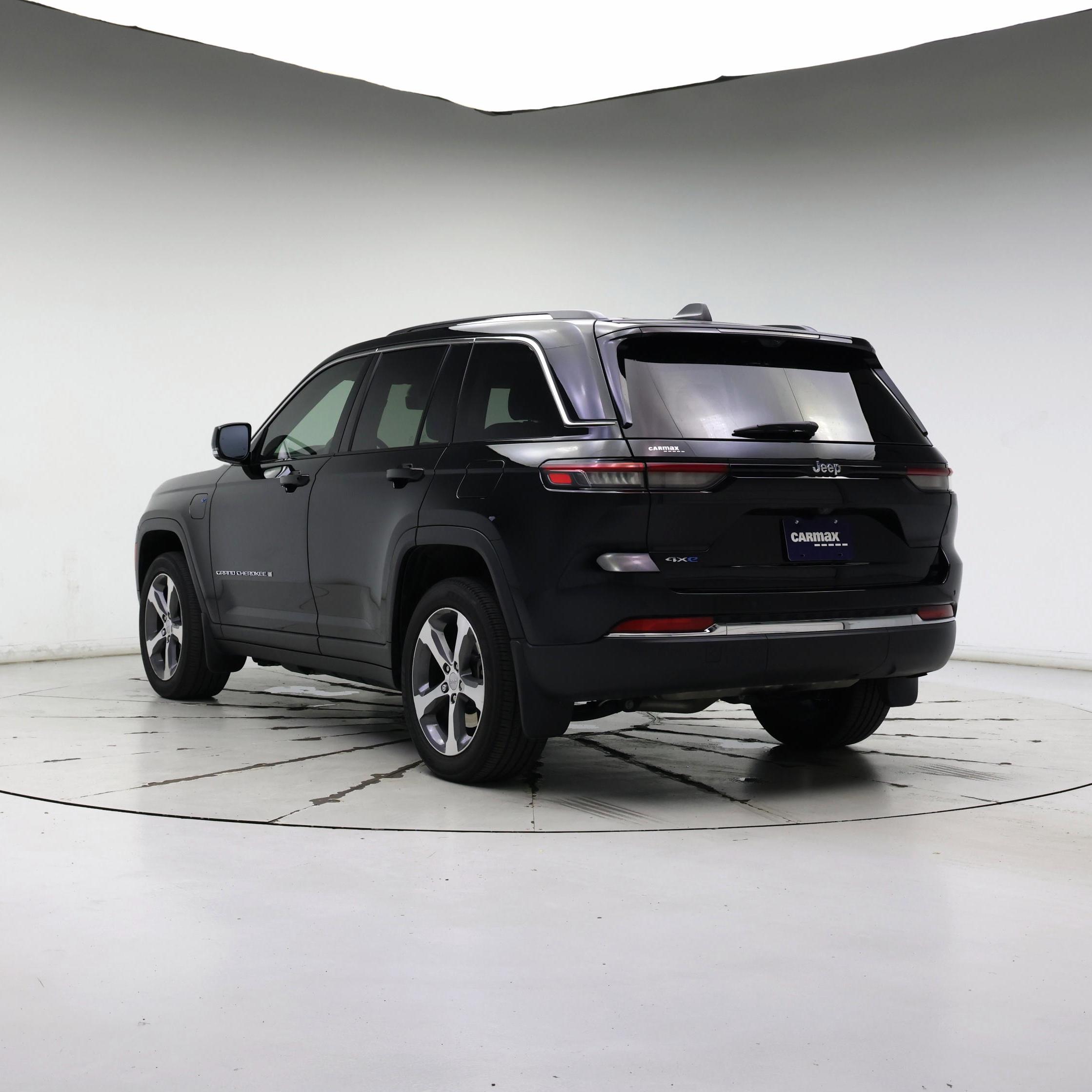 Thumbnail: 2023 Jeep Grand Cherokee - 2