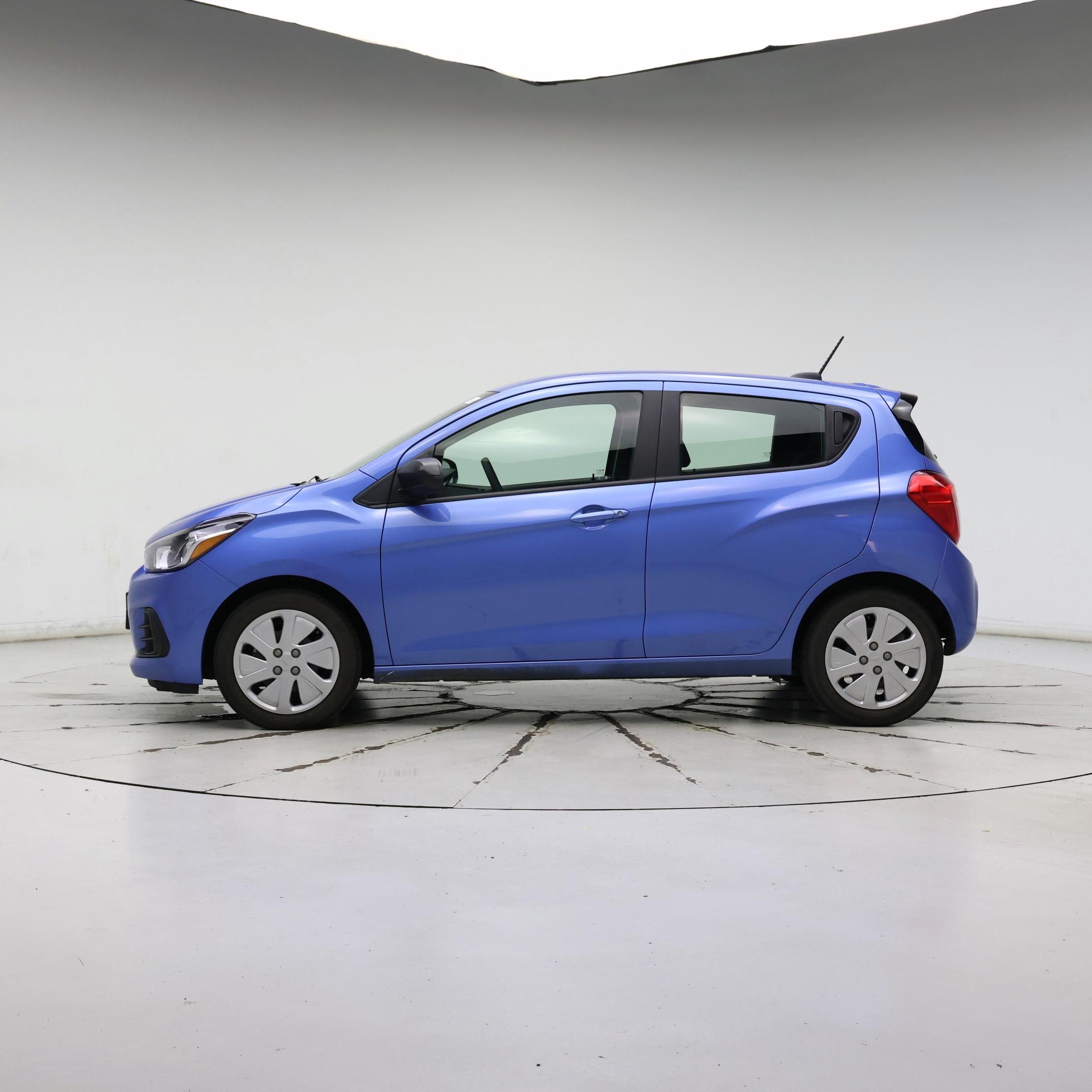 Thumbnail: 2018 Chevrolet Spark - 3