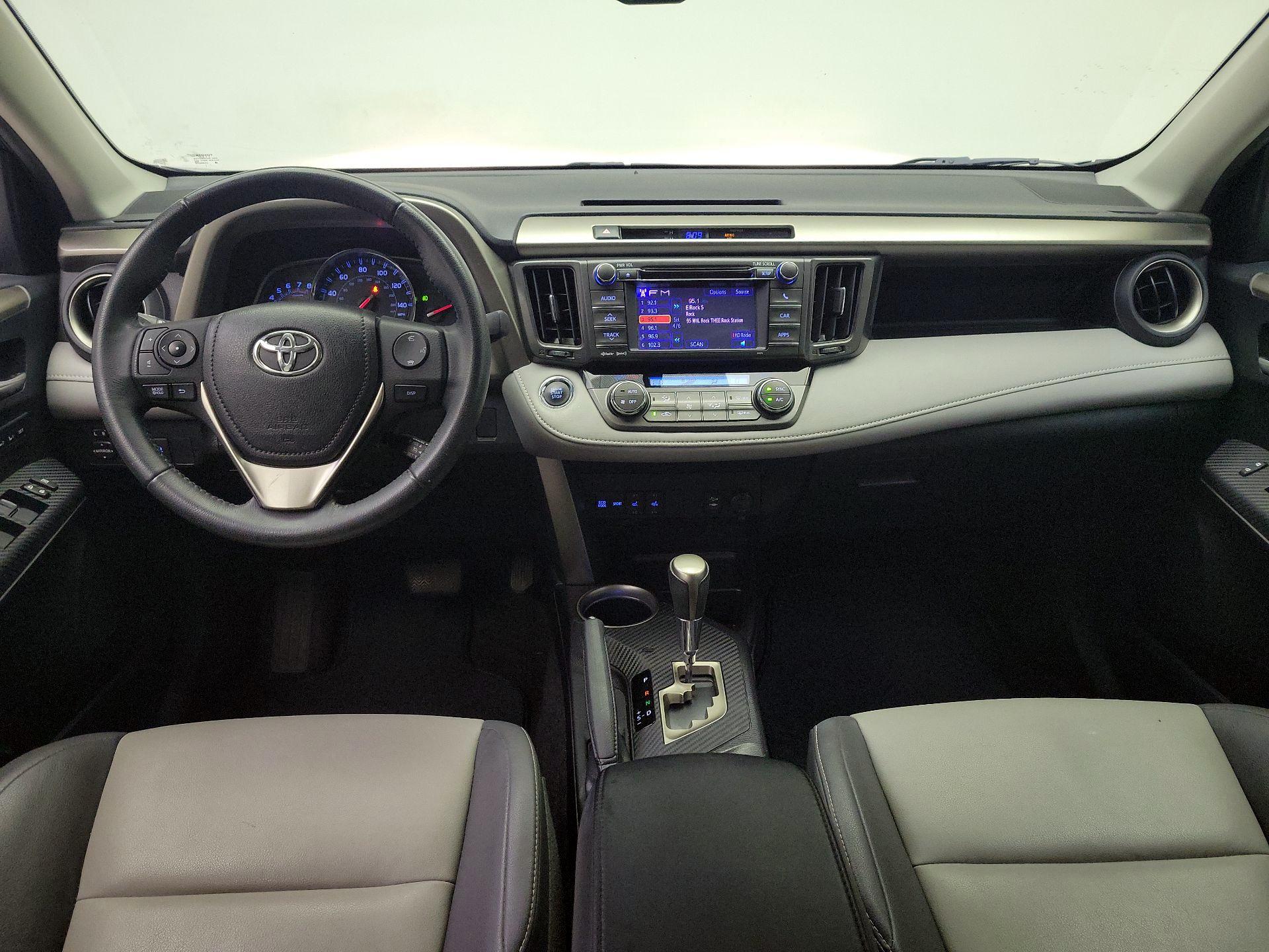Thumbnail: 2013 Toyota RAV4 - 9