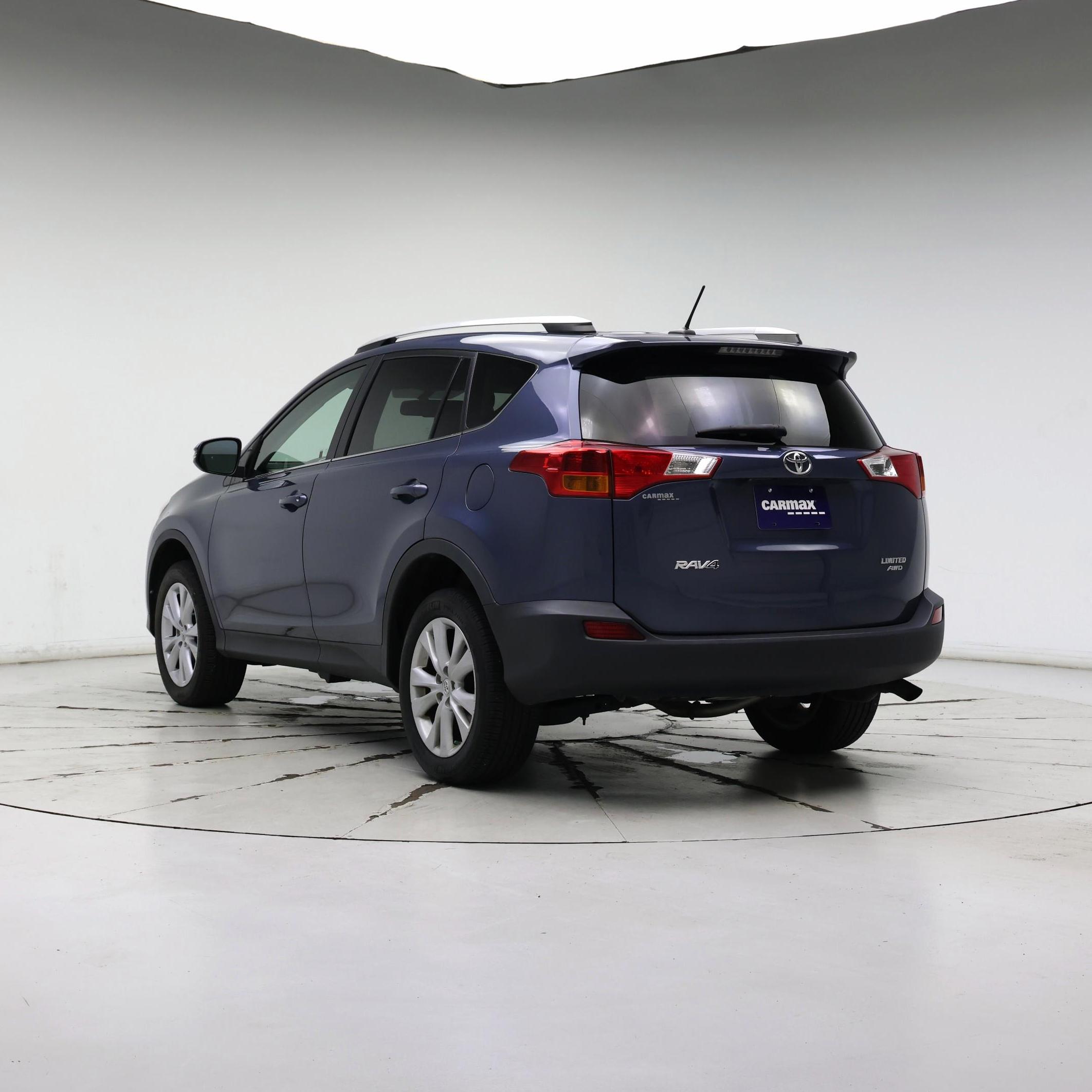 Thumbnail: 2013 Toyota RAV4 - 2