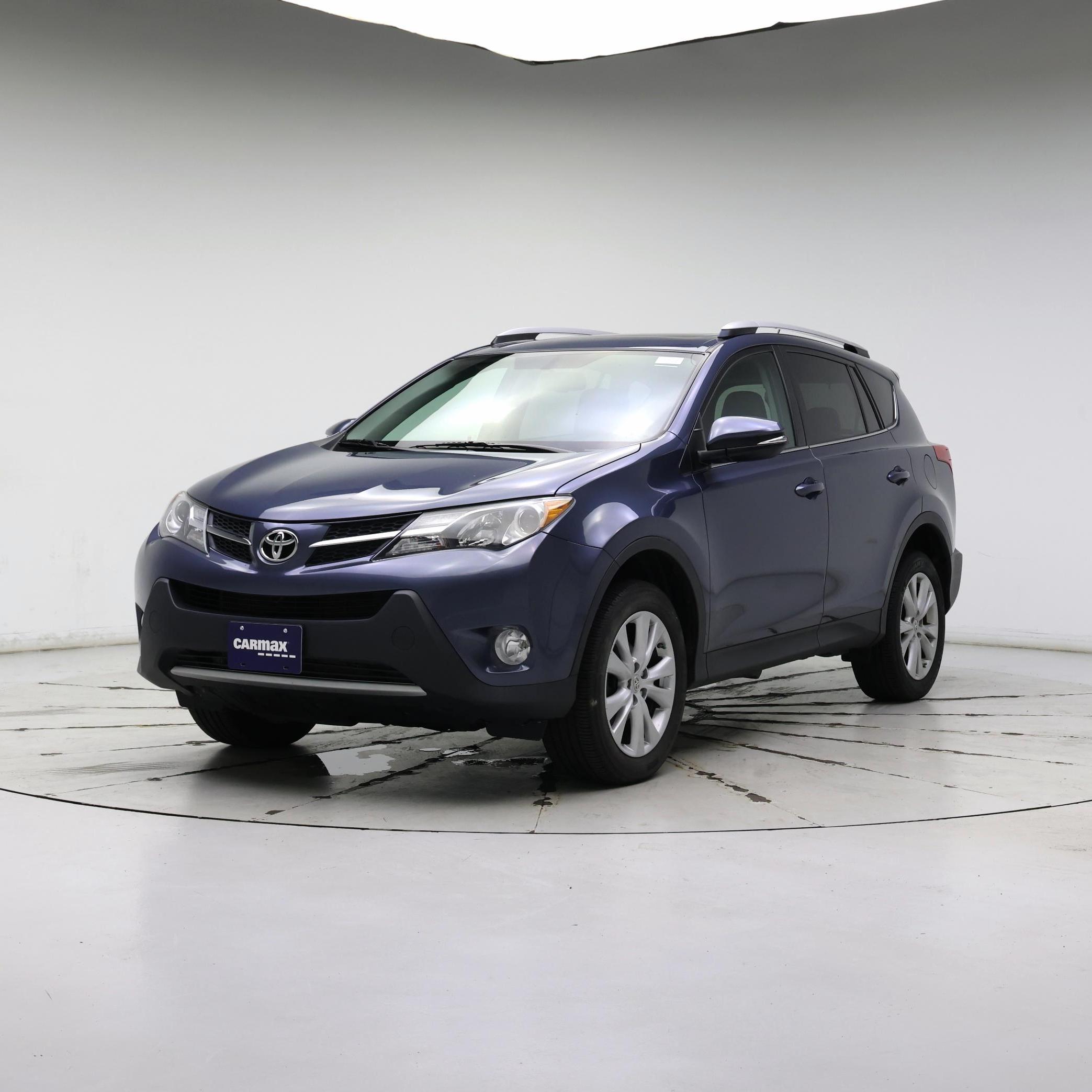 Thumbnail: 2013 Toyota RAV4 - 4