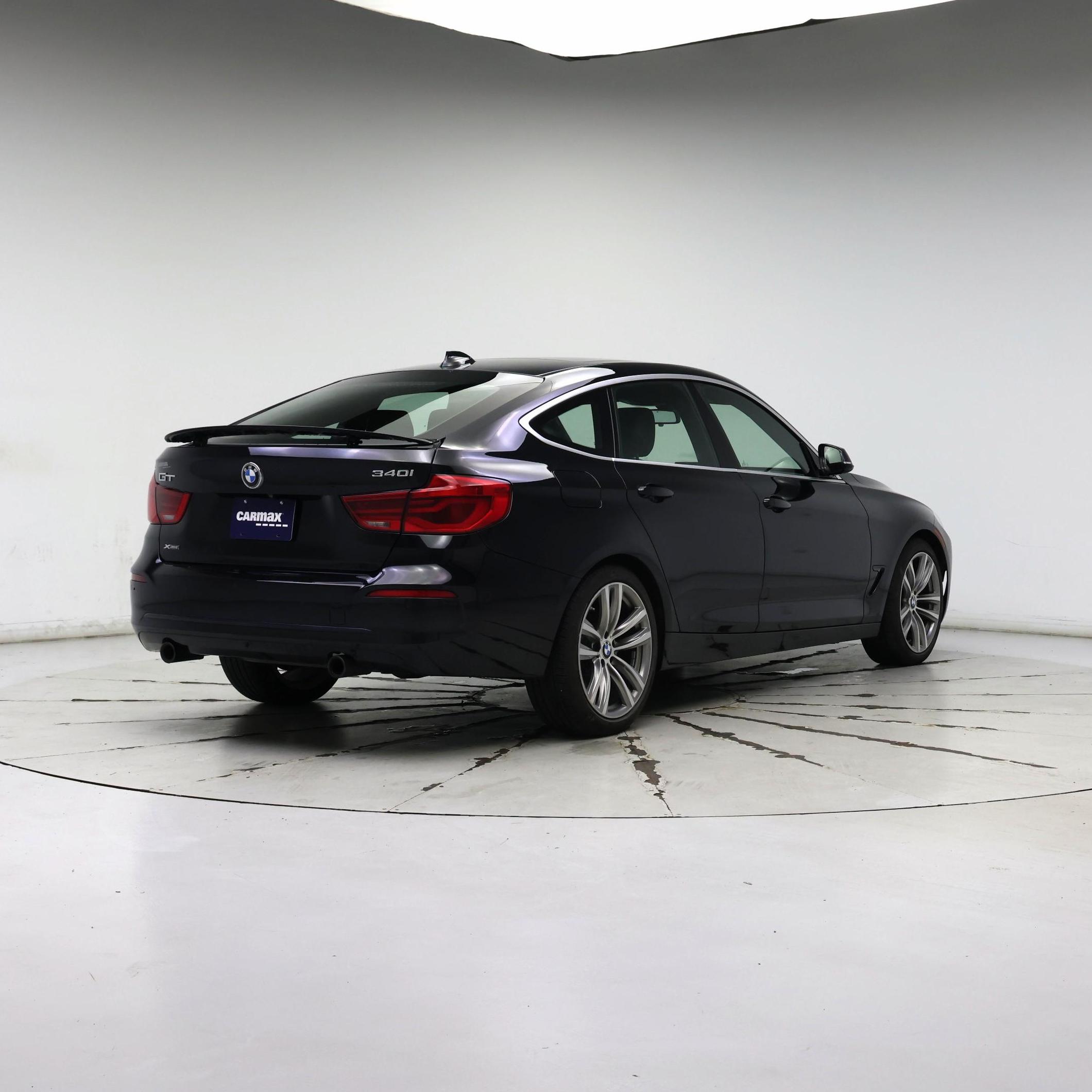 Thumbnail: 2017 BMW 3 Series - 8