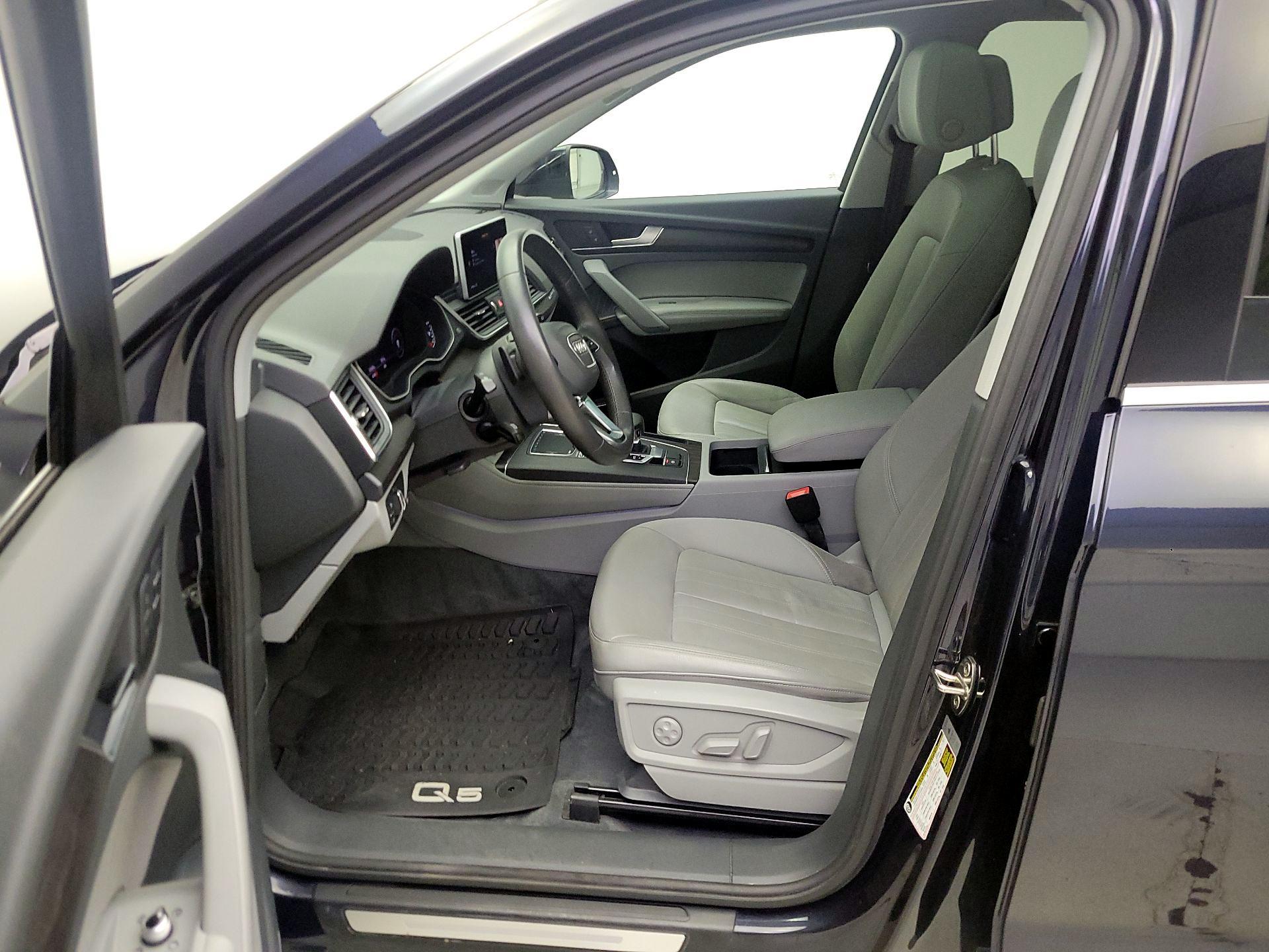 Thumbnail: 2019 Audi Q5 - 11