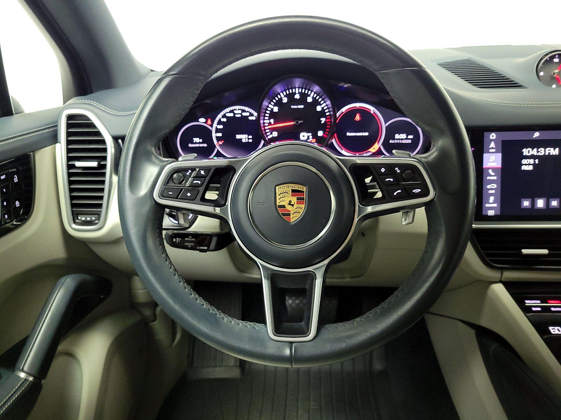 Thumbnail: 2019 Porsche Cayenne - 10