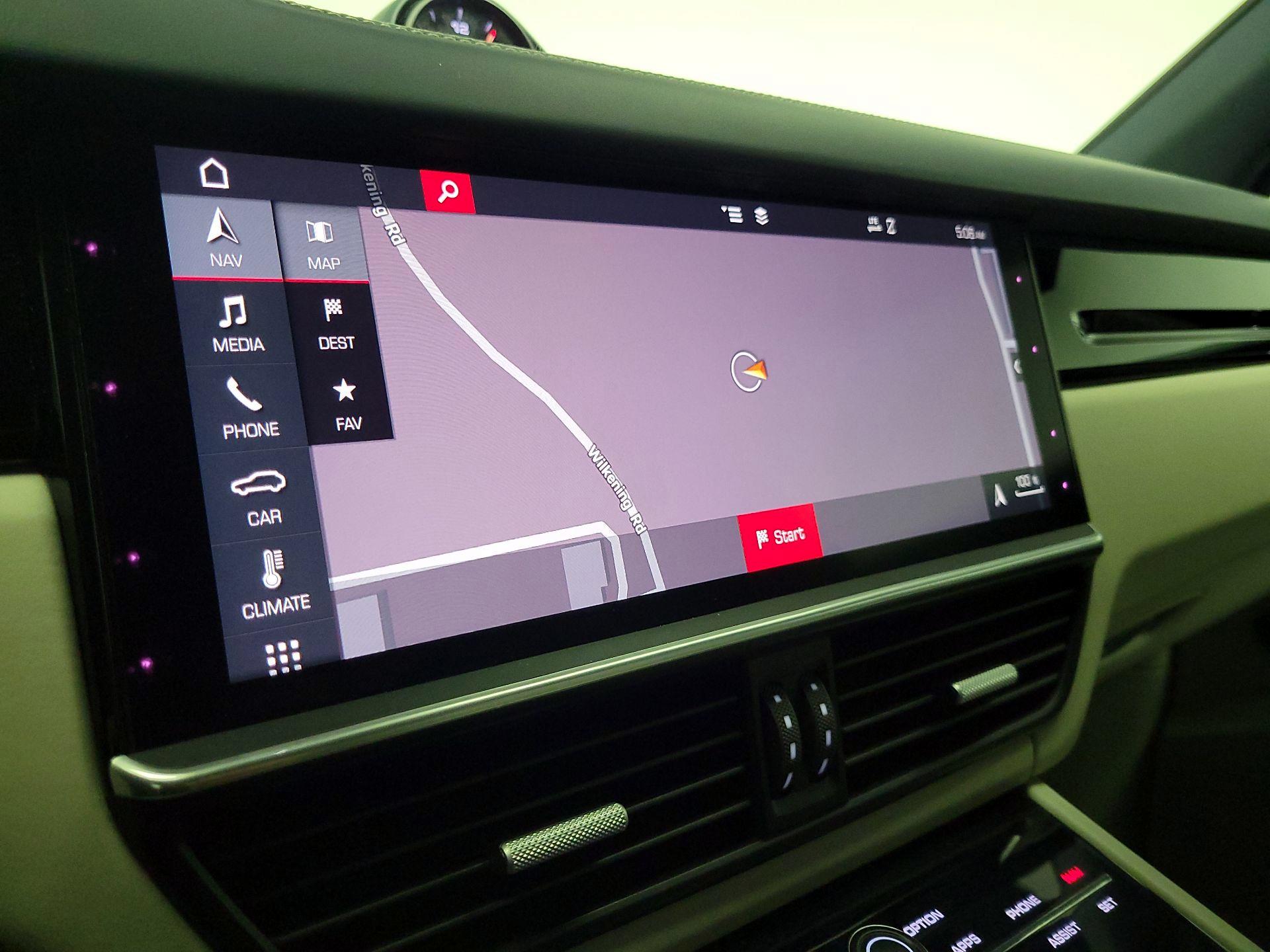 Thumbnail: 2019 Porsche Cayenne - 14
