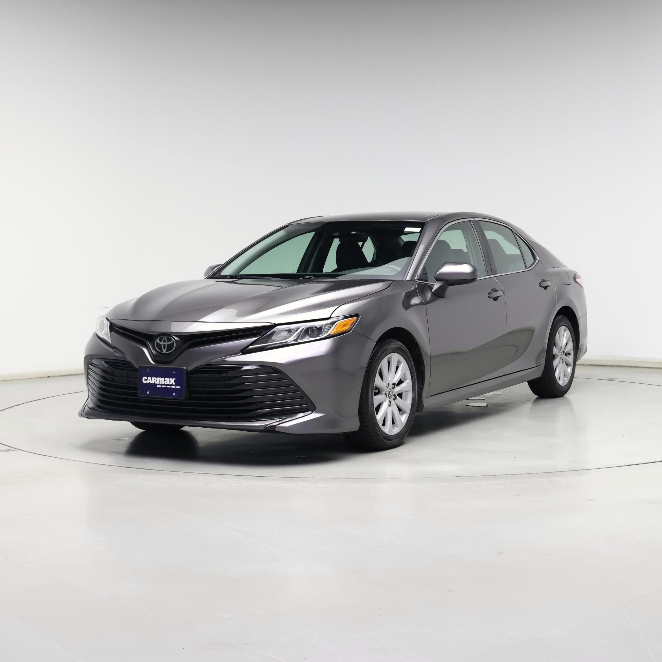 Thumbnail: 2020 Toyota Camry - 4