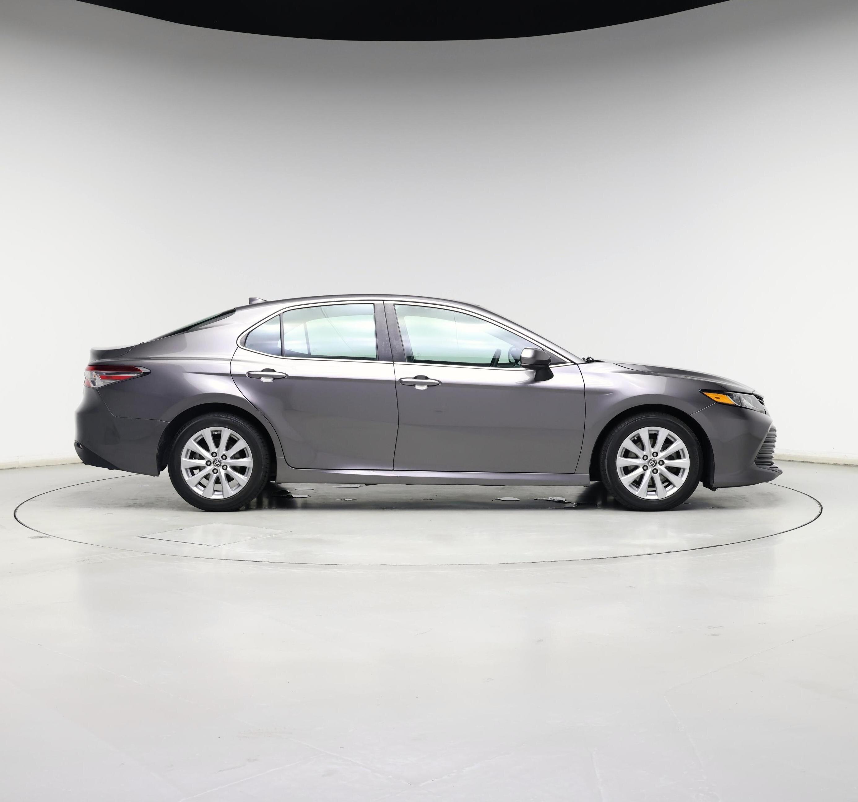 Thumbnail: 2020 Toyota Camry - 7