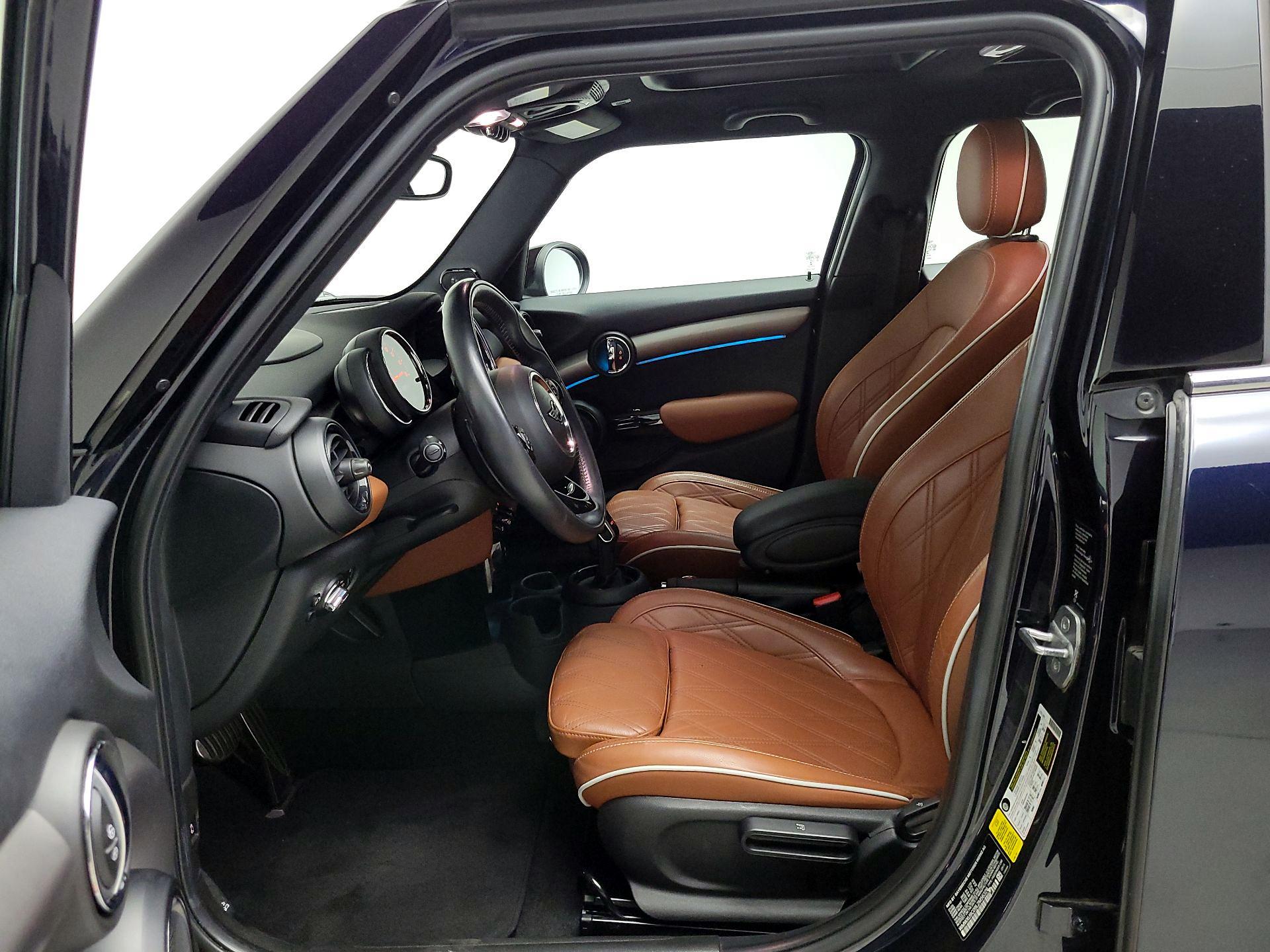 Thumbnail: 2020 MINI Cooper Hardtop - 11