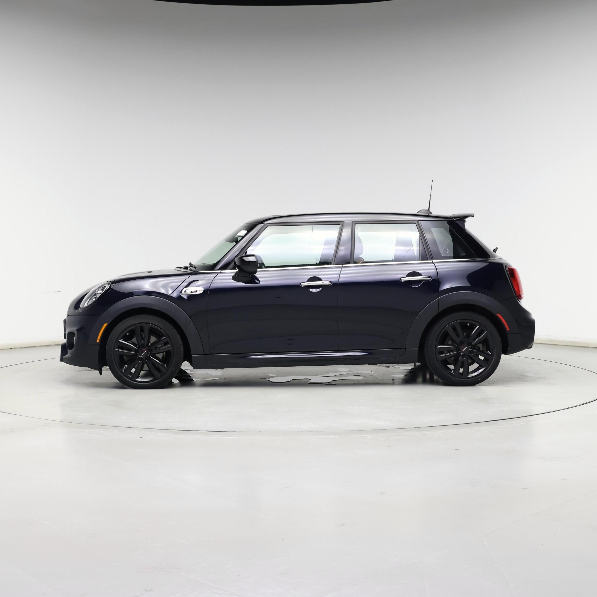 Thumbnail: 2020 MINI Cooper Hardtop - 3