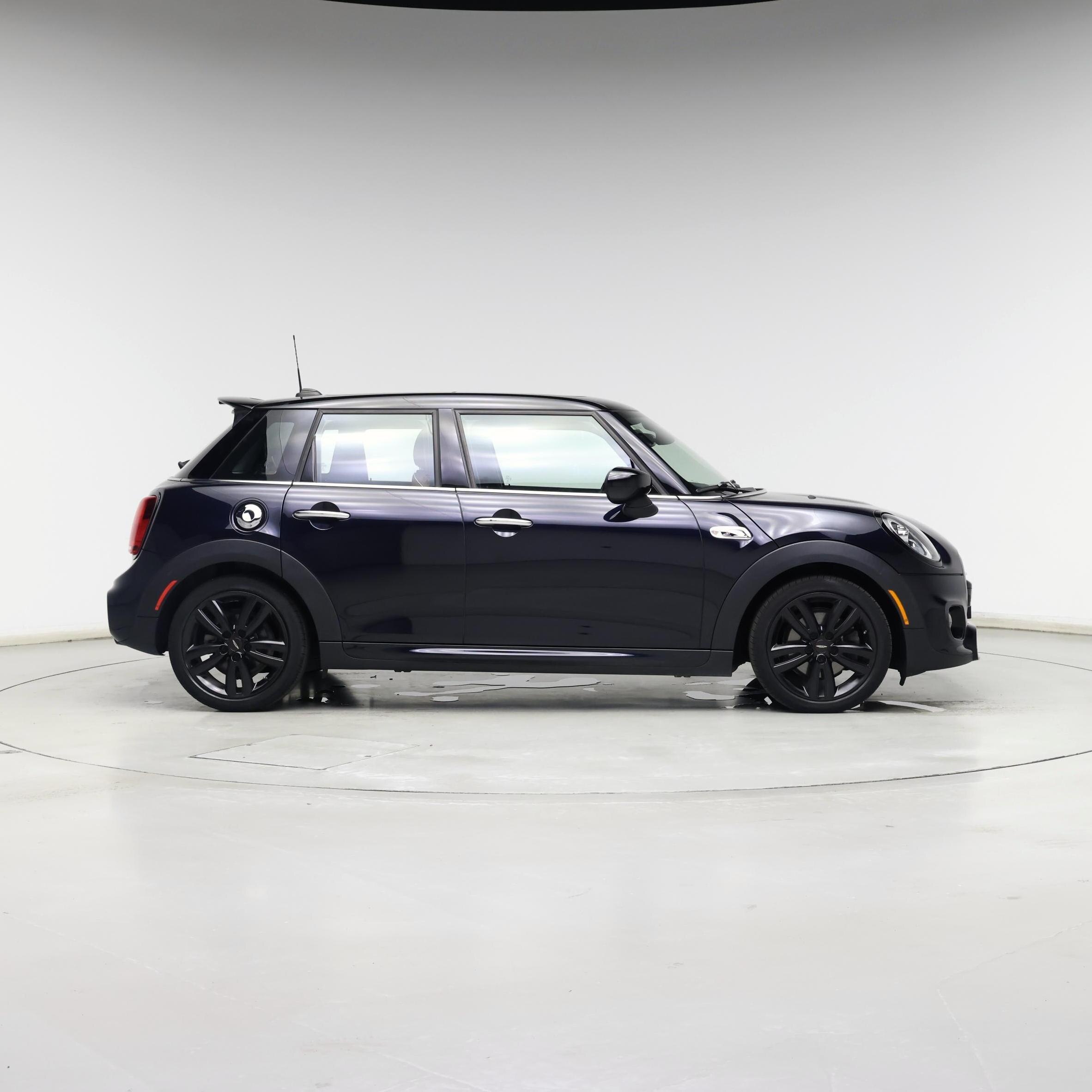Thumbnail: 2020 MINI Cooper Hardtop - 7