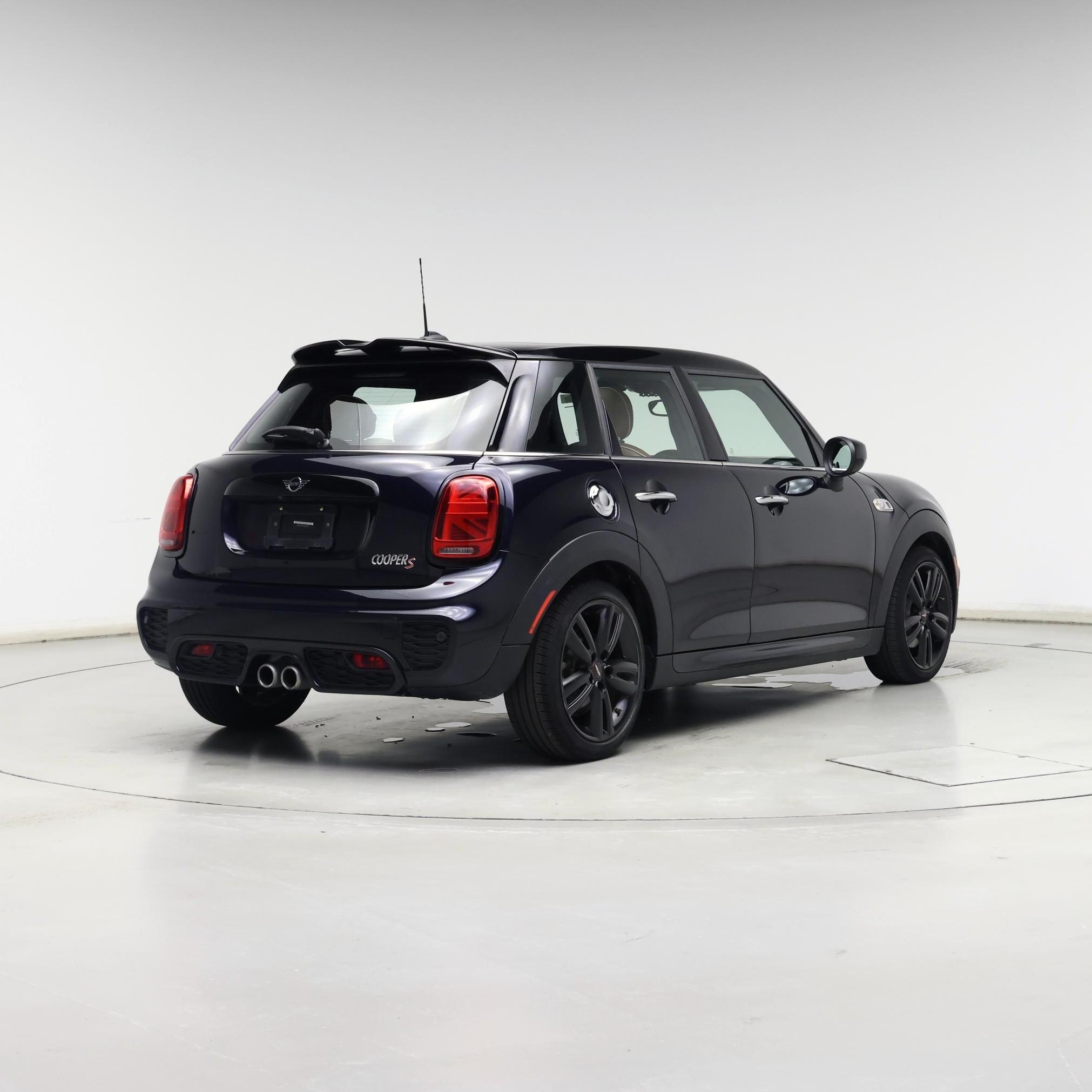 Thumbnail: 2020 MINI Cooper Hardtop - 8
