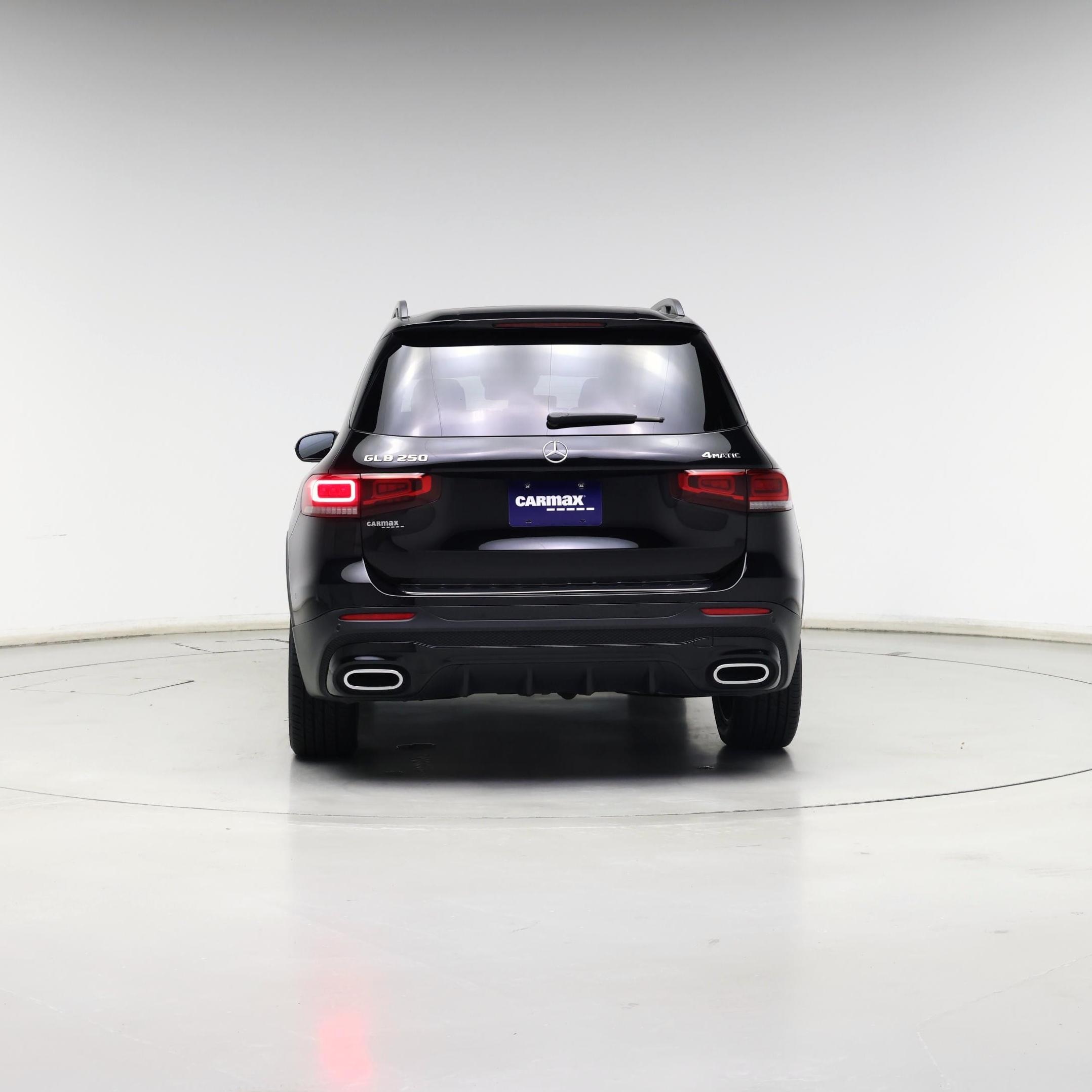 Thumbnail: 2023 Mercedes-Benz GLB - 6