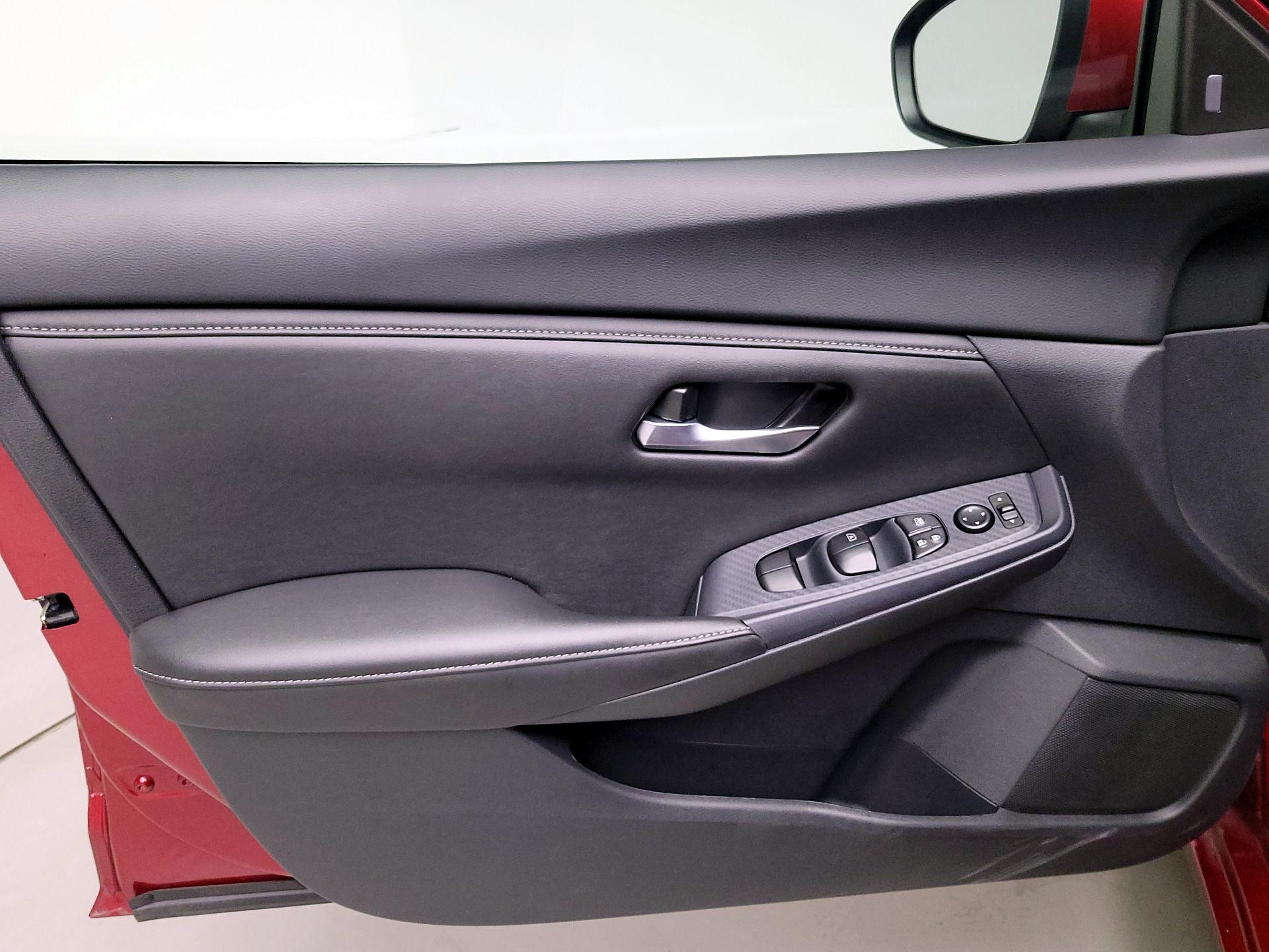 Thumbnail: 2024 Nissan Sentra - 12