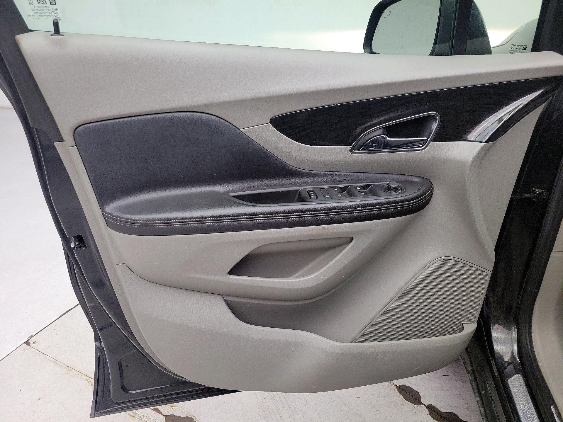 Thumbnail: 2015 Buick Encore - 12