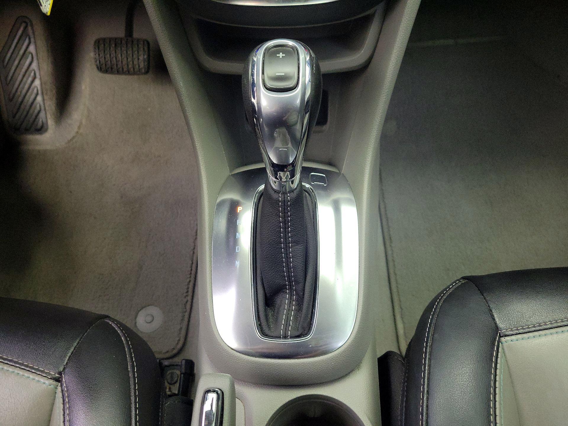 Thumbnail: 2015 Buick Encore - 17