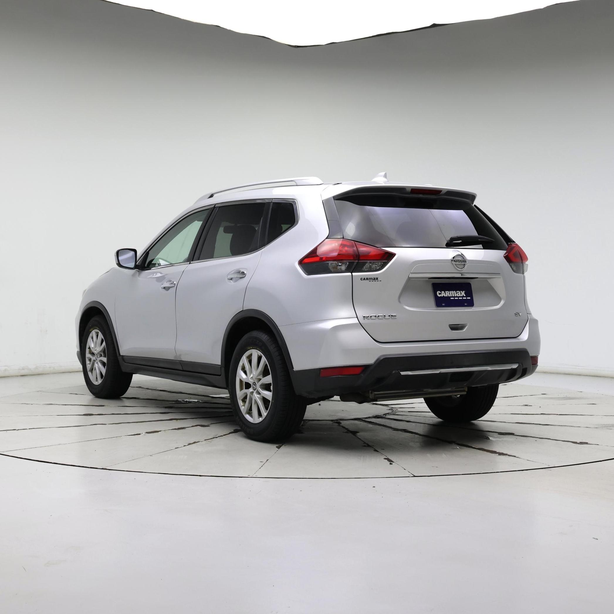 Thumbnail: 2017 Nissan Rogue - 2