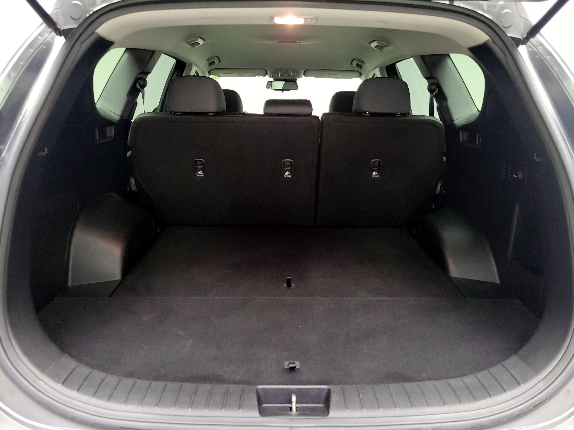 Thumbnail: 2019 Hyundai Santa Fe - 20