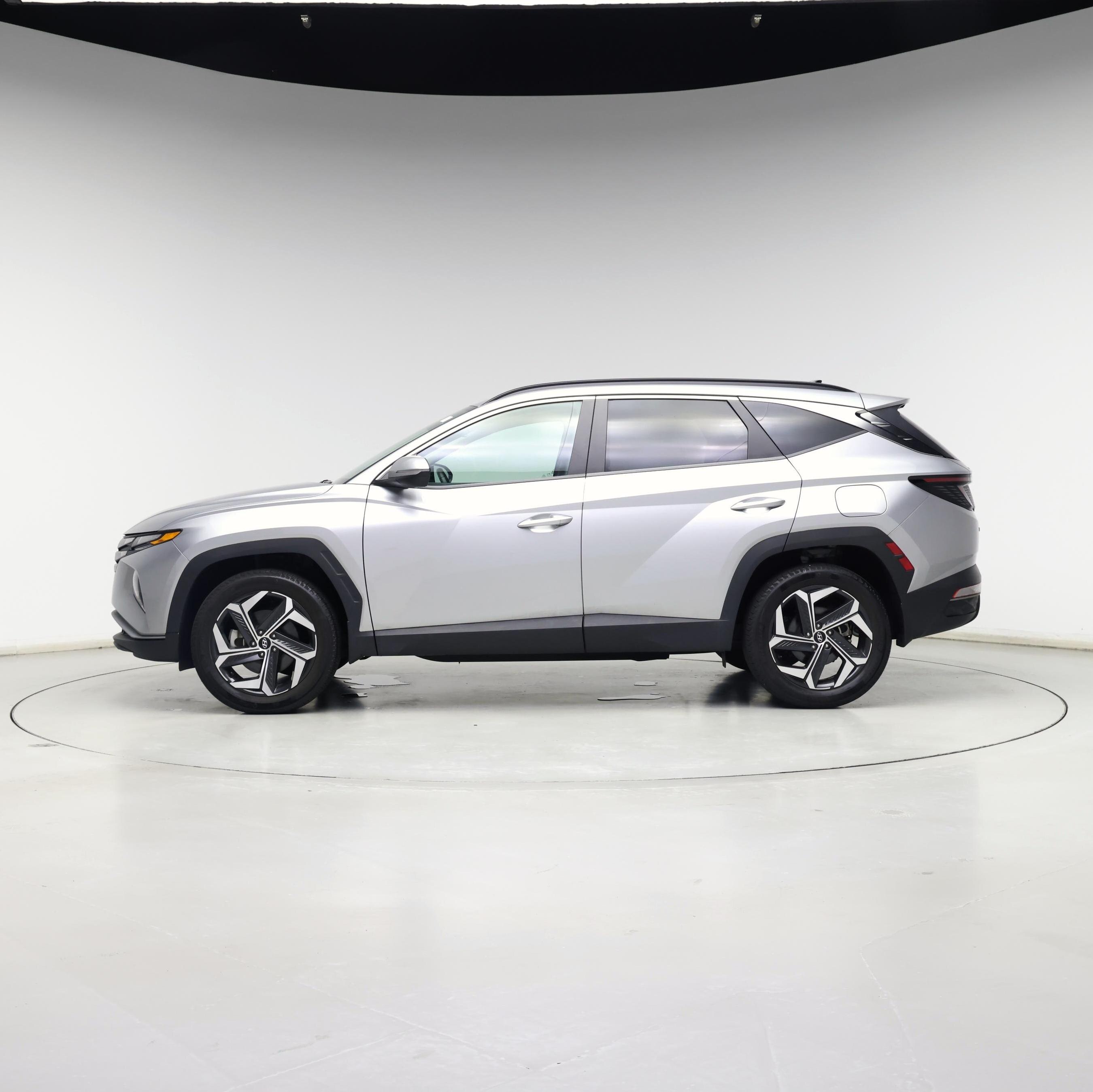 Thumbnail: 2022 Hyundai Tucson - 3