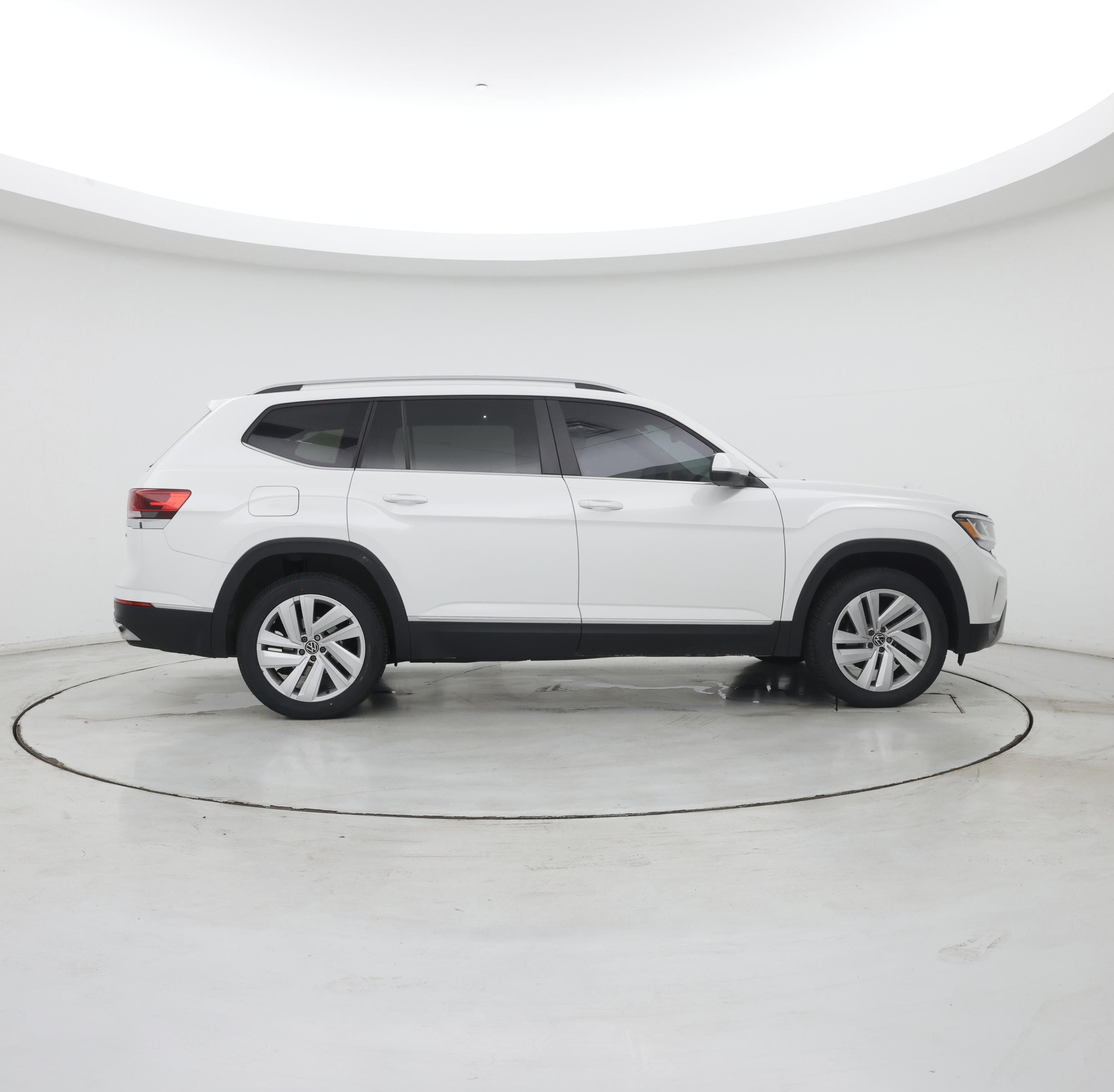Thumbnail: 2021 Volkswagen Atlas - 7