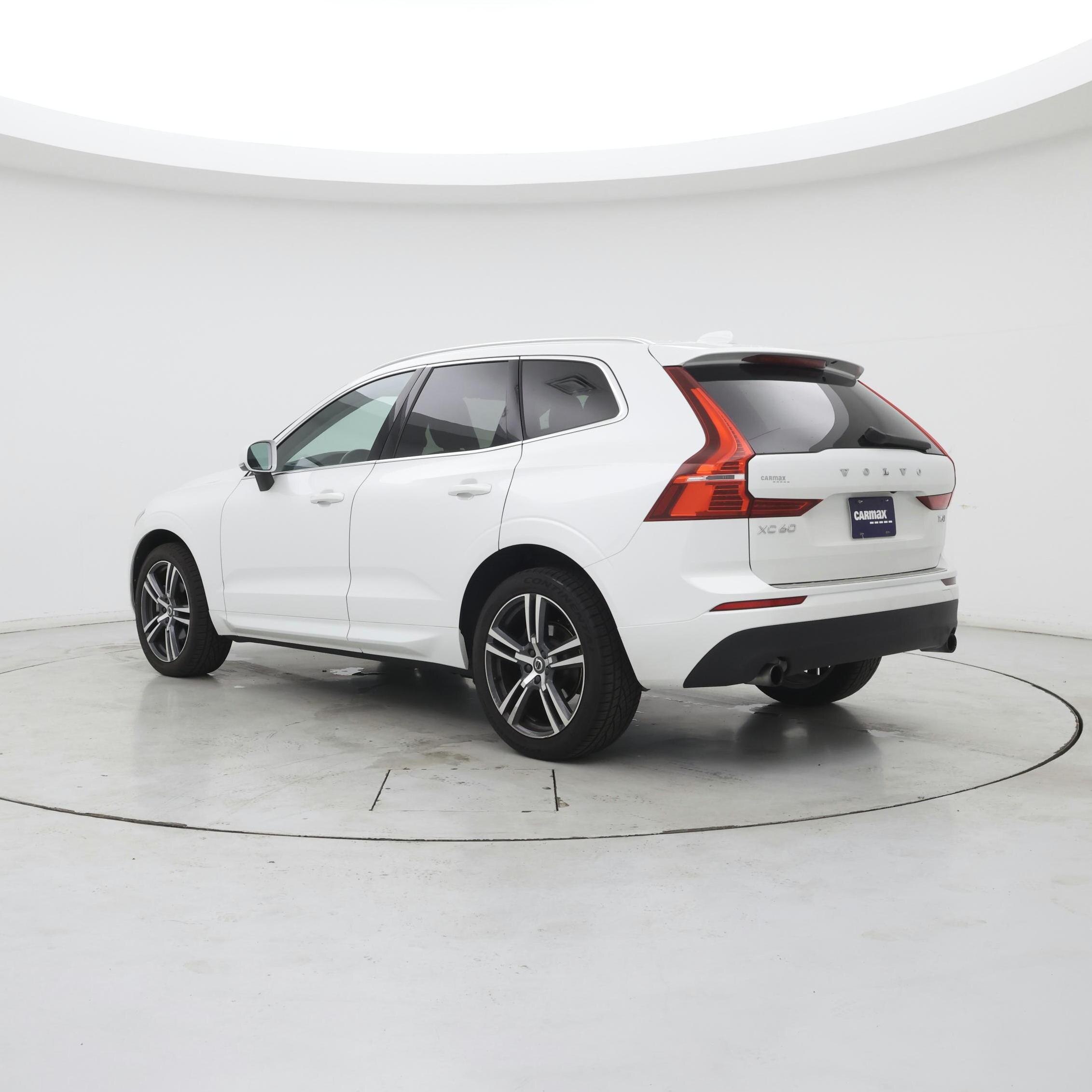 Thumbnail: 2019 Volvo XC60 - 2