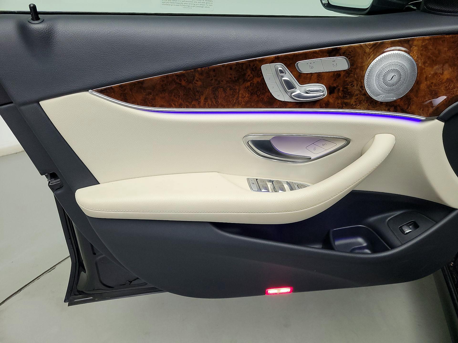 Thumbnail: 2020 Mercedes-Benz E-Class - 12