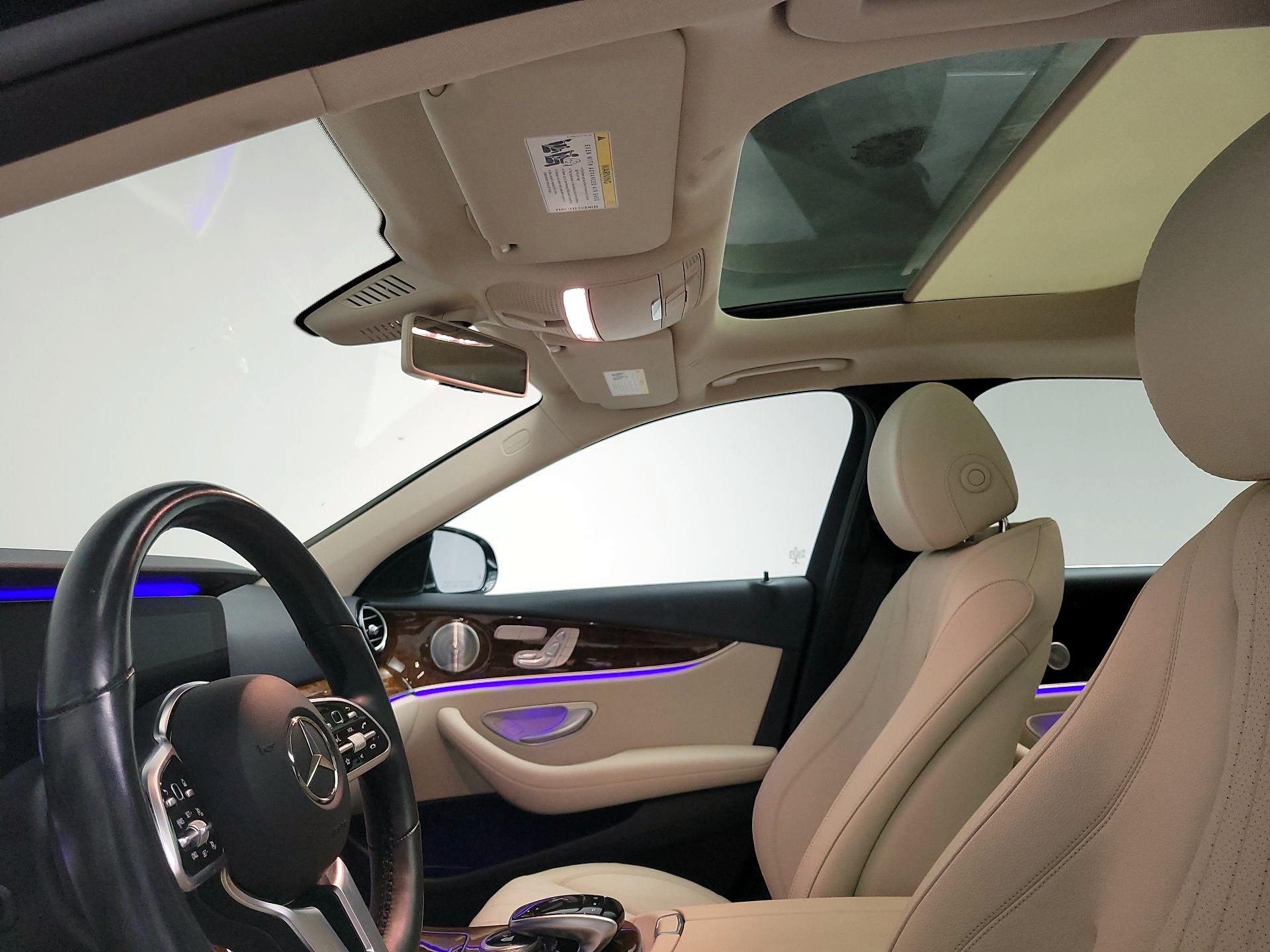 Thumbnail: 2020 Mercedes-Benz E-Class - 20