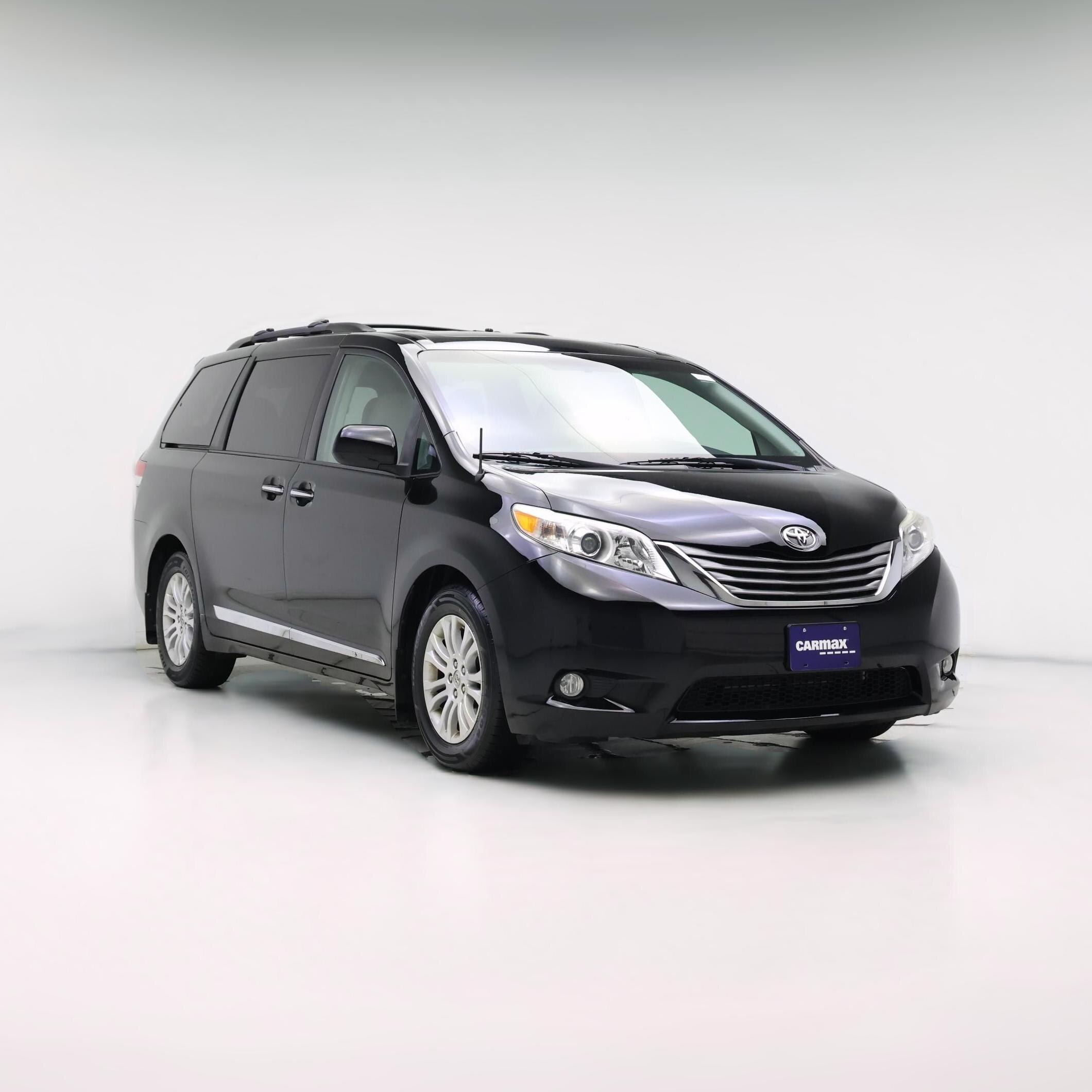 Thumbnail: 2014 Toyota Sienna - 1