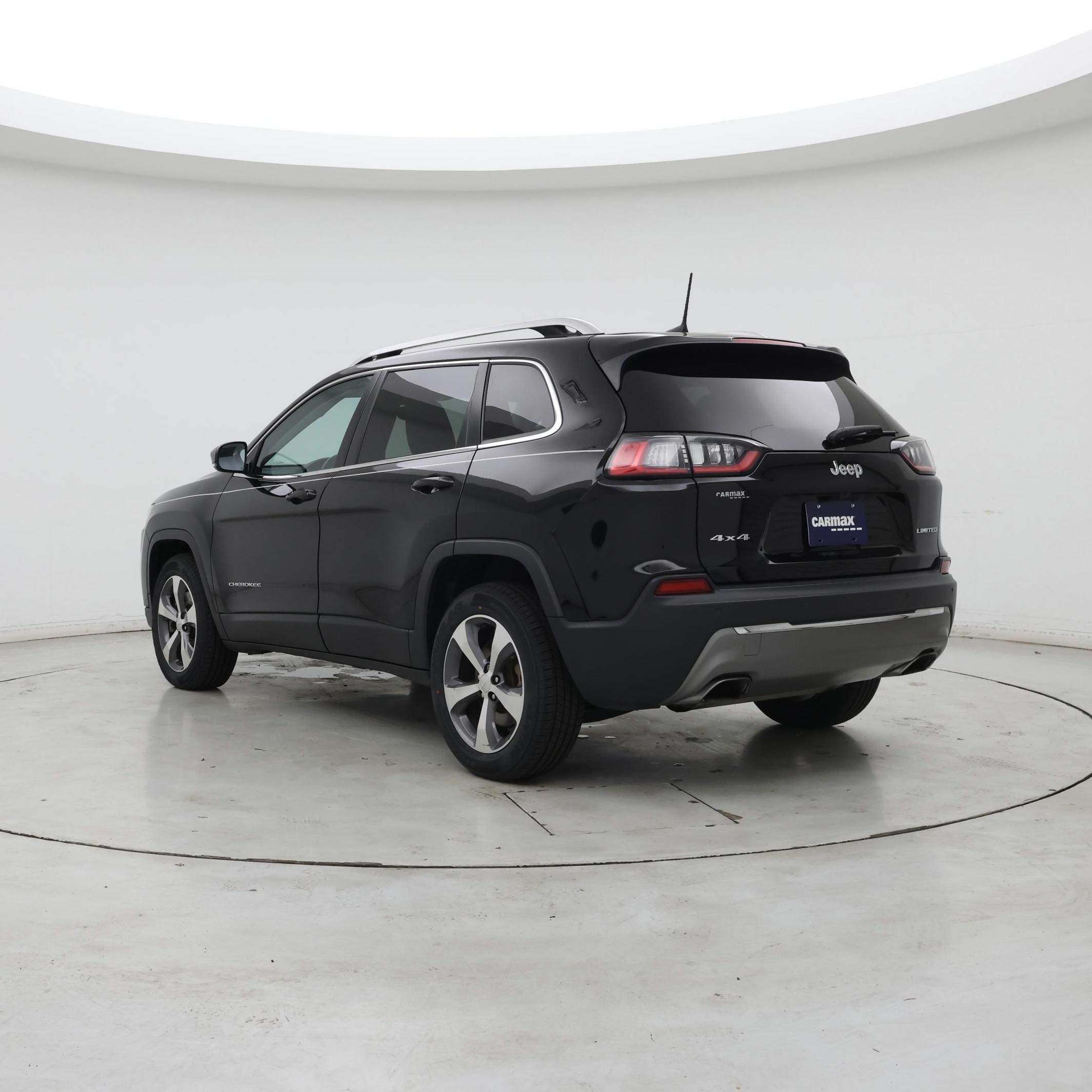 Thumbnail: 2019 Jeep Cherokee - 2